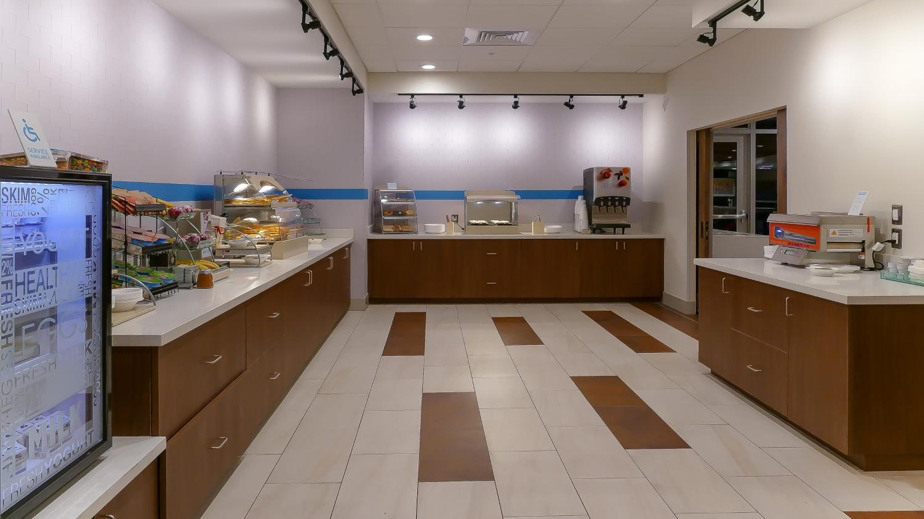 Holiday Inn Express & Suites - Tampa East - Ybor City, un hotel IHG — 12