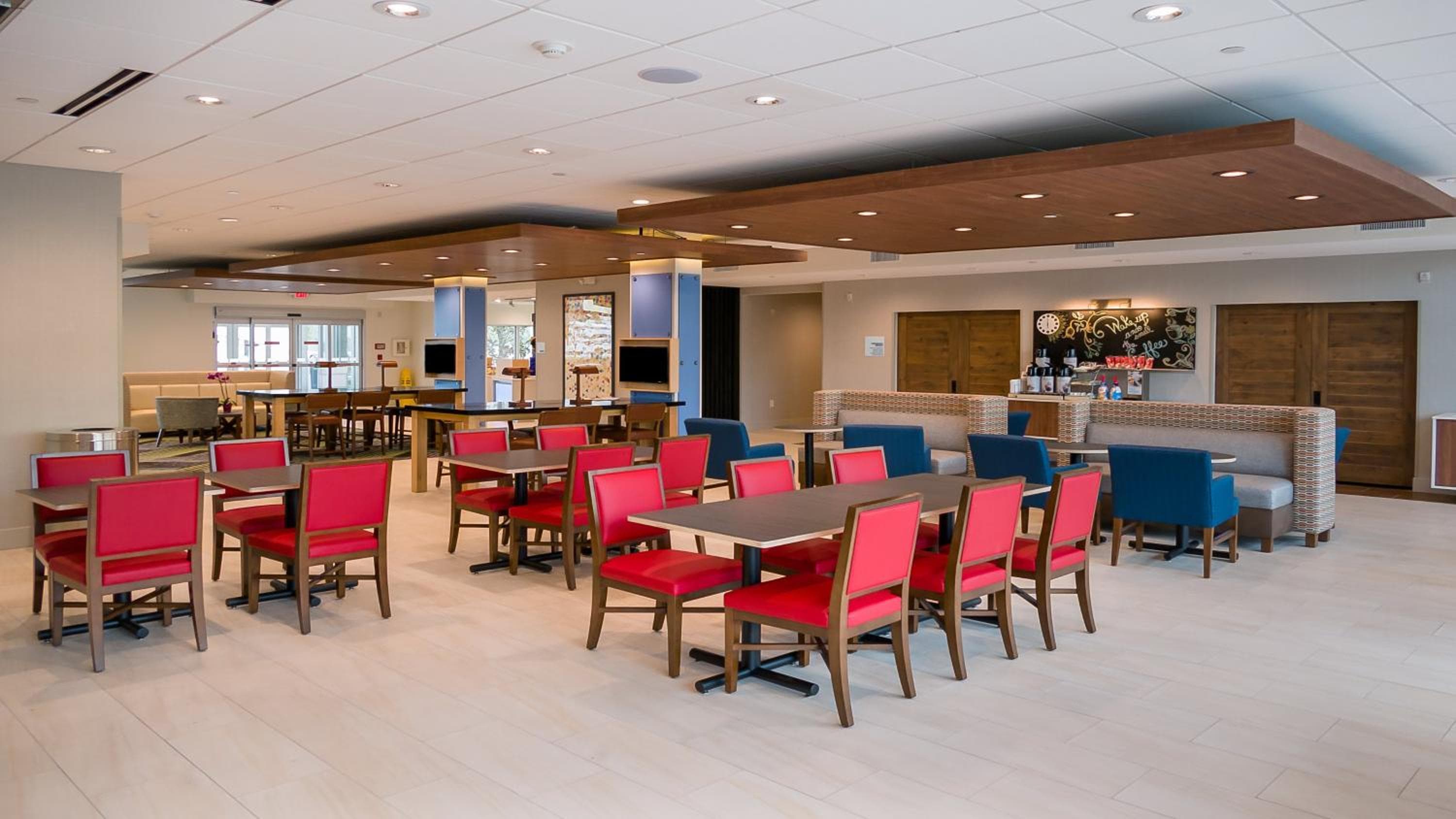 Holiday Inn Express & Suites - Tampa East - Ybor City, un hotel IHG — 19