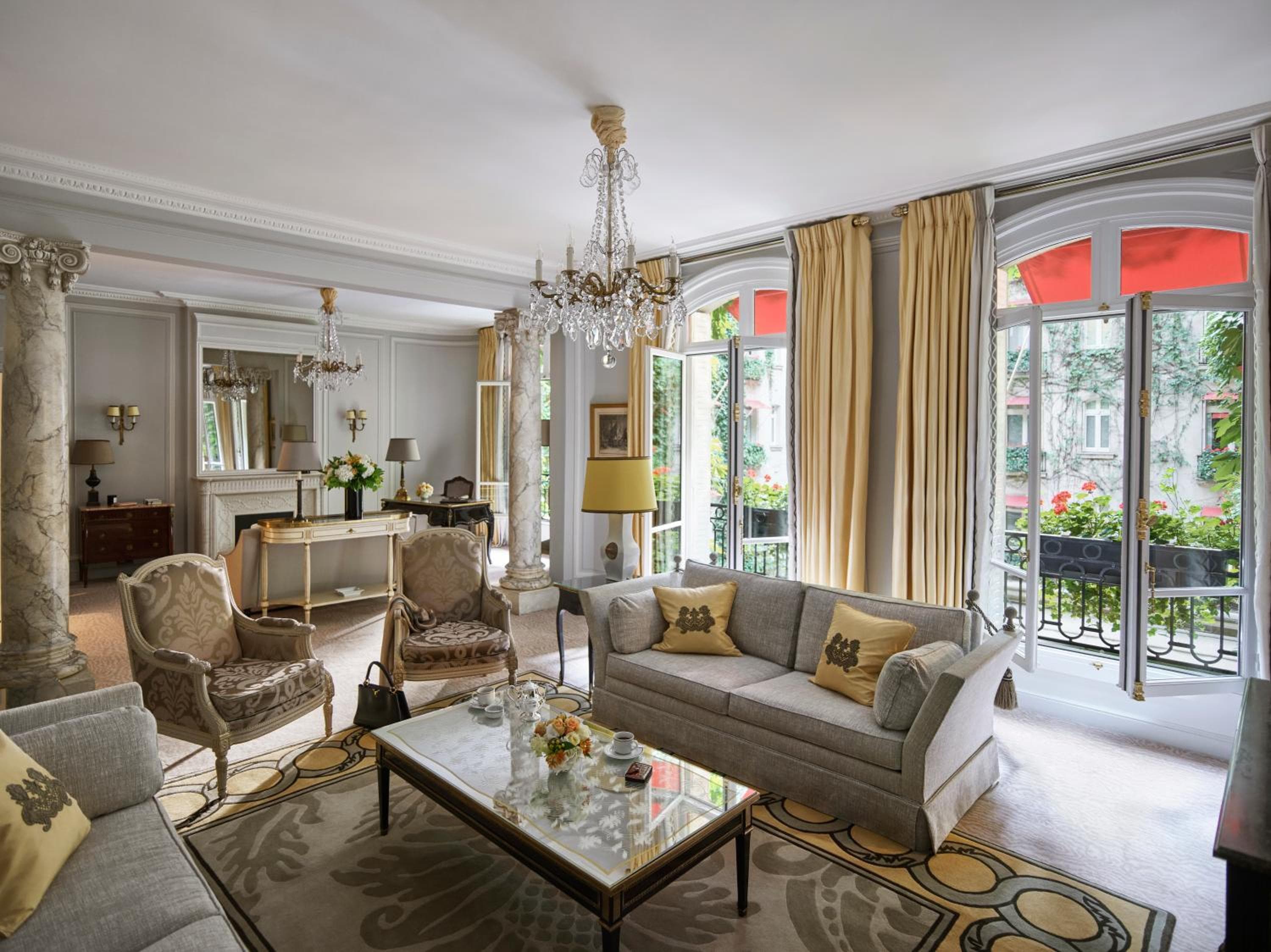 Hotel Plaza Athénée - Dorchester Collection — 16