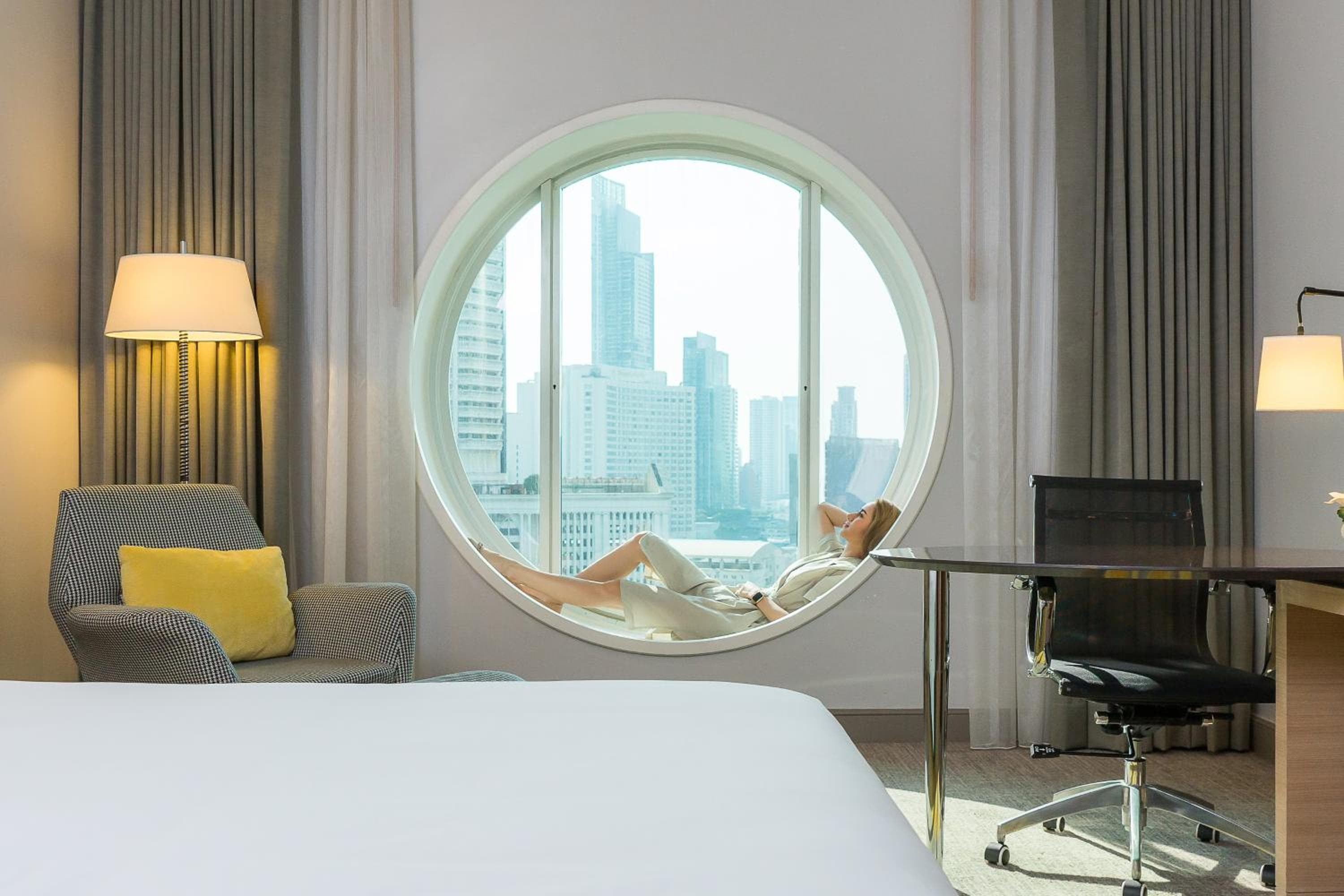 Holiday Inn Bangkok Silom by IHG — 22