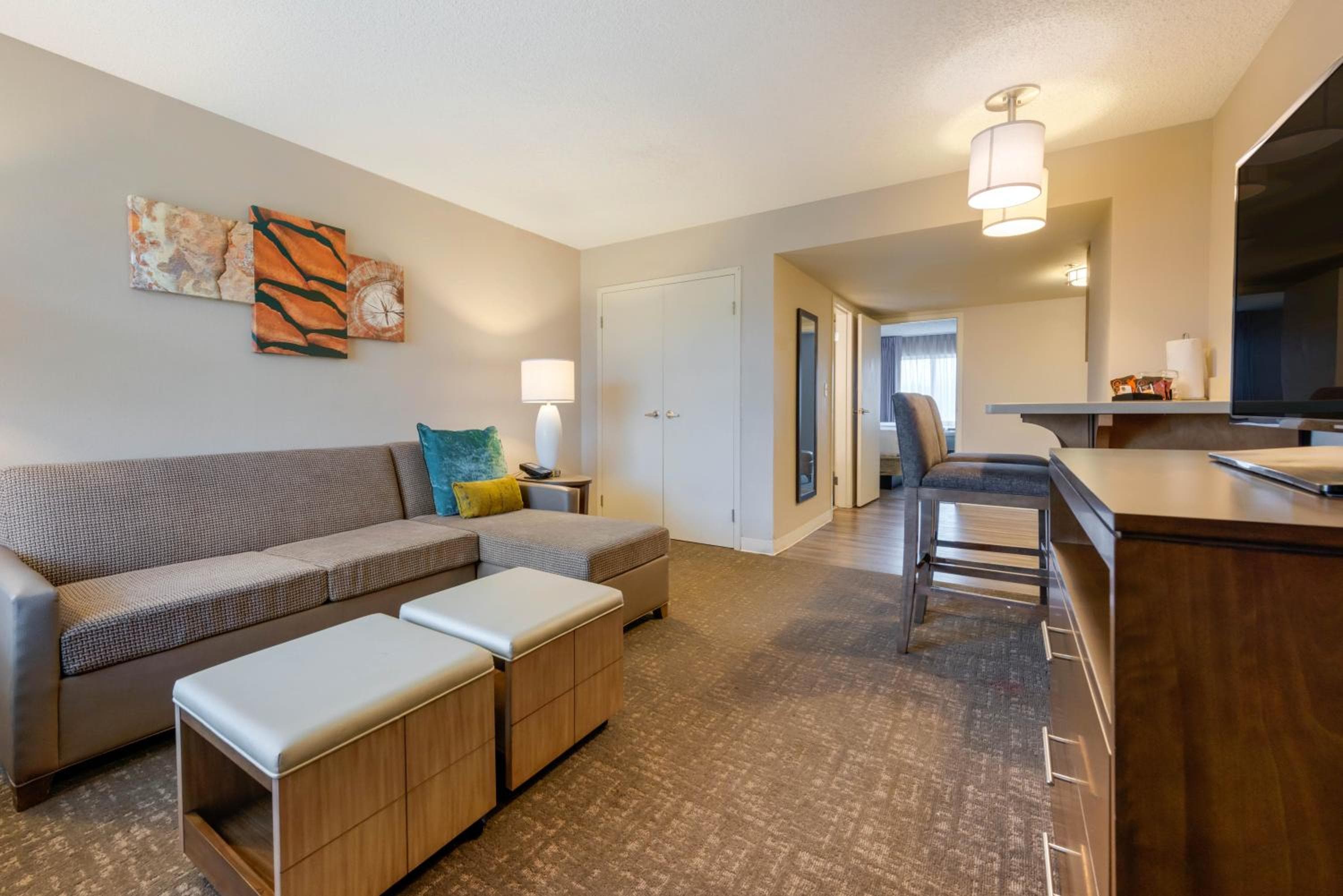 Staybridge Suites Orlando Royale Parc Suites, un hotel IHG — 4