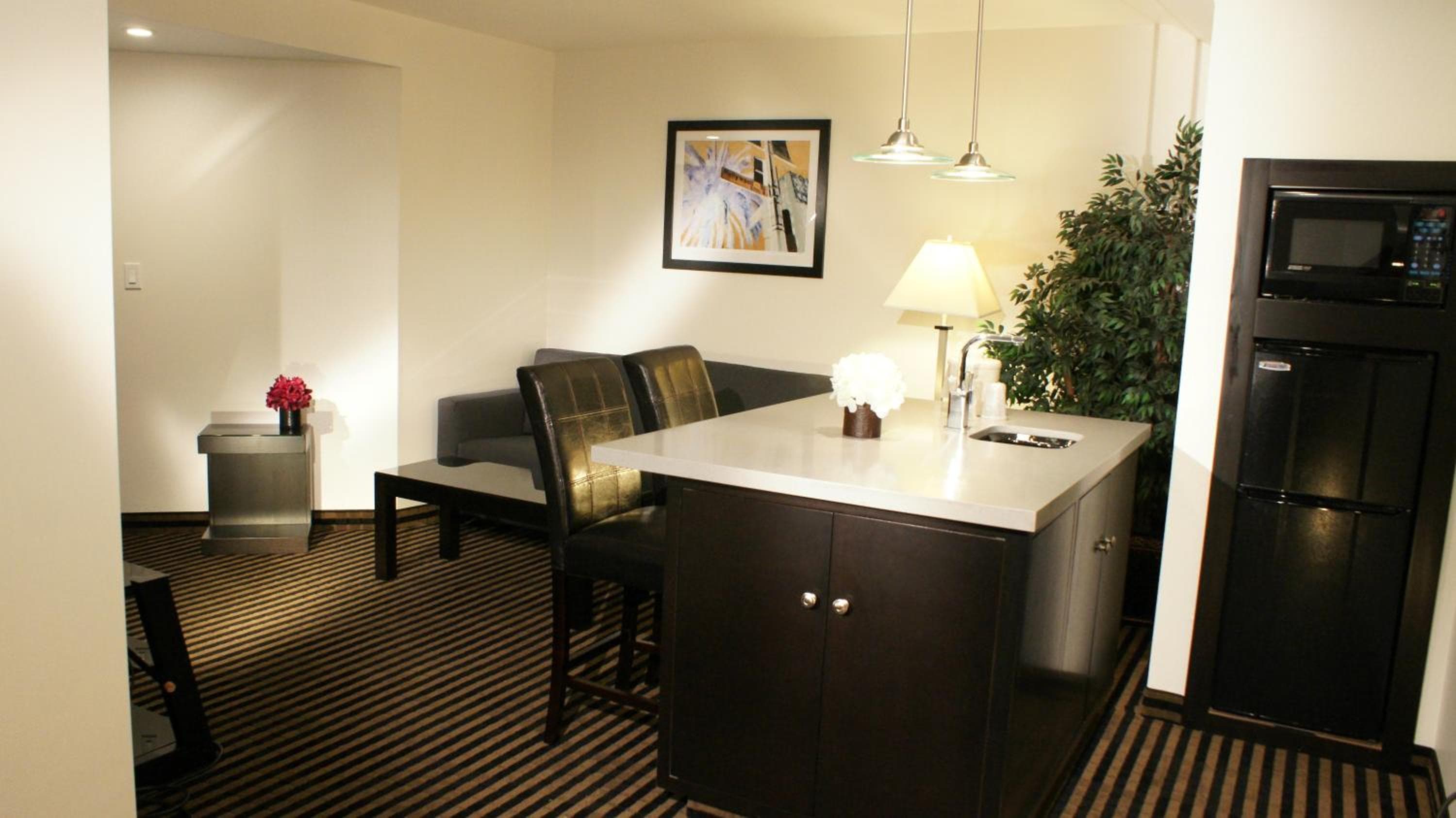 Holiday Inn Express Hollywood Walk of Fame, ein IHG Hotel — 26