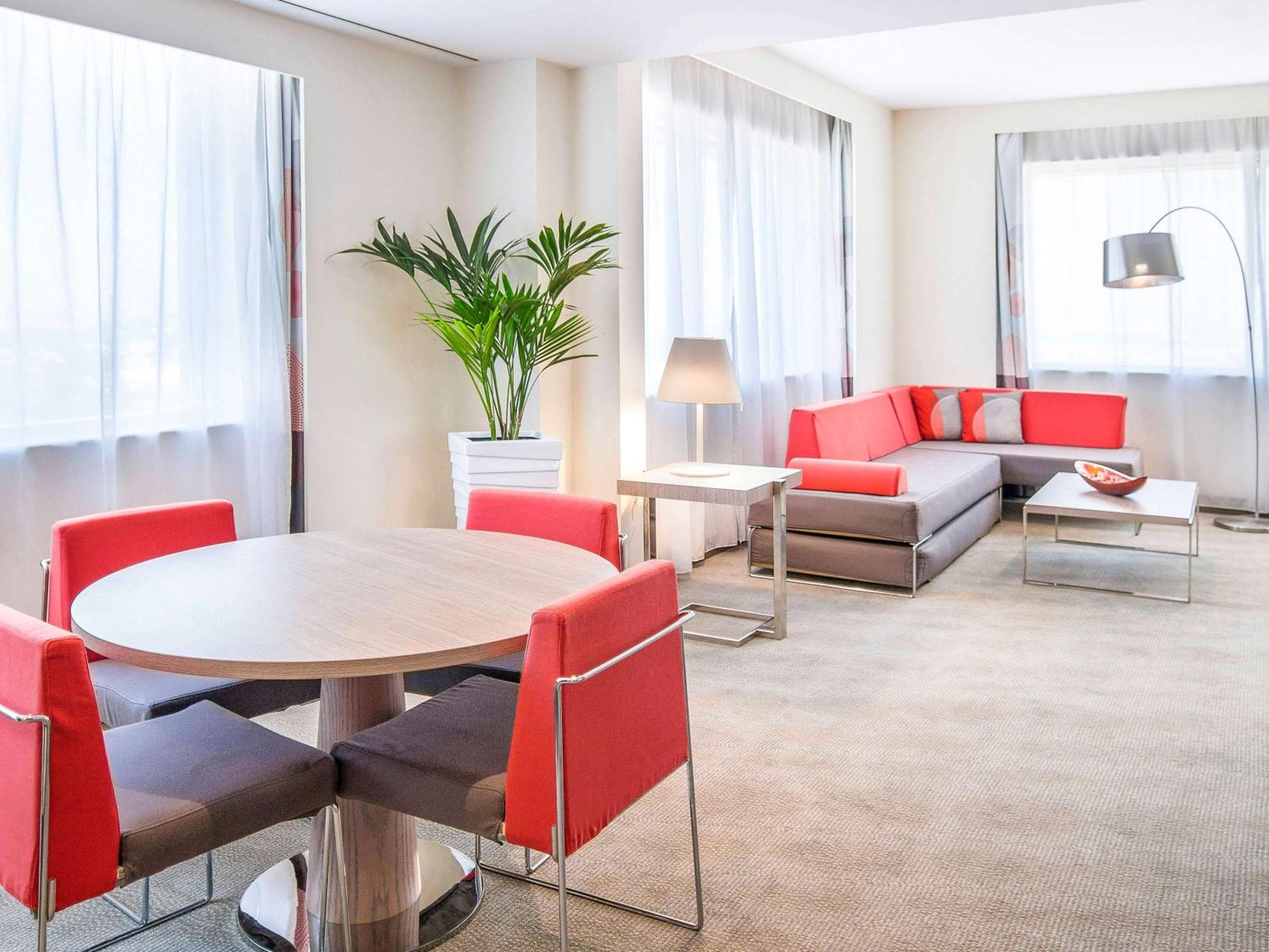 Novotel Centro Congressi Dubai — 6