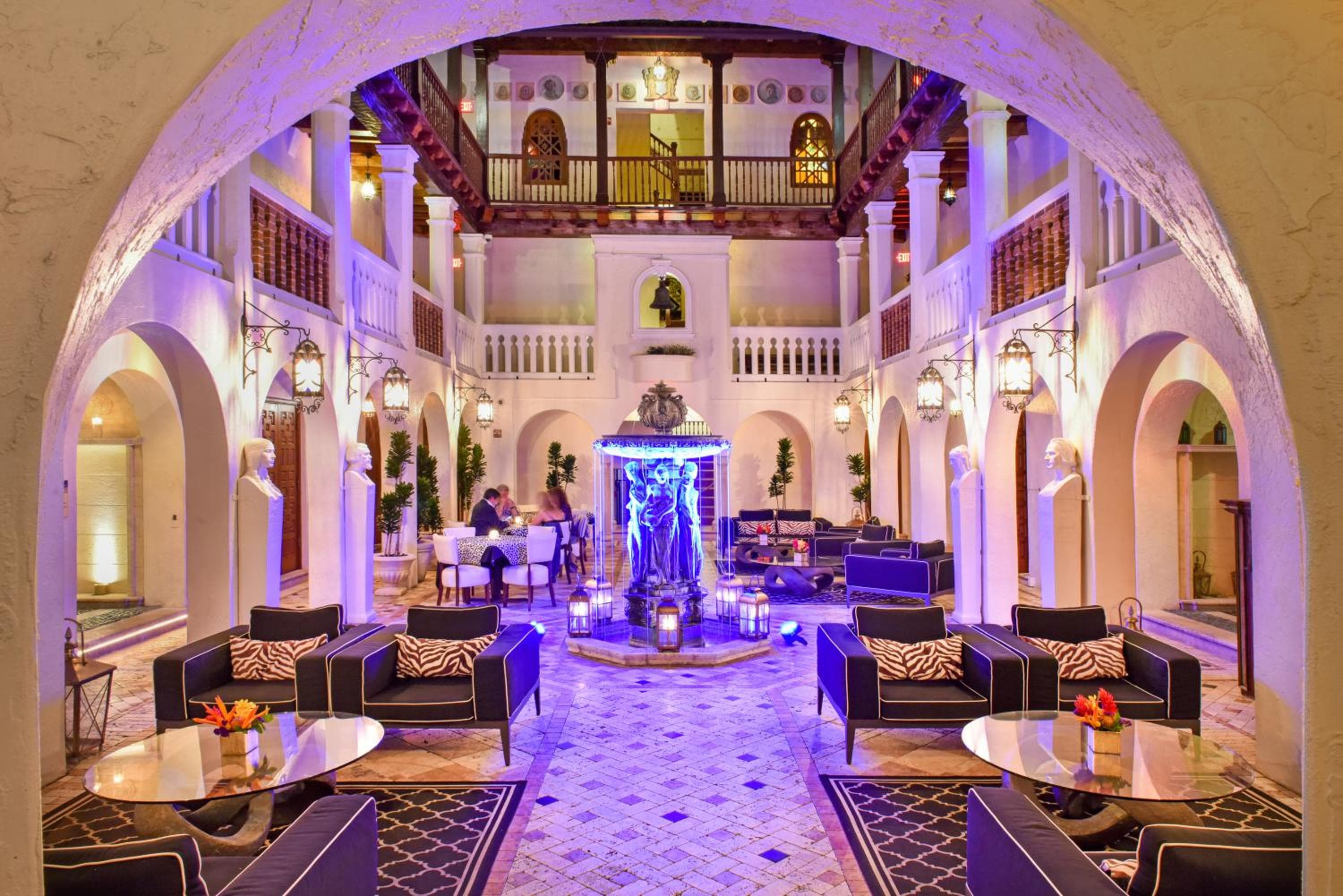 La Villa Casa Casuarina — 17