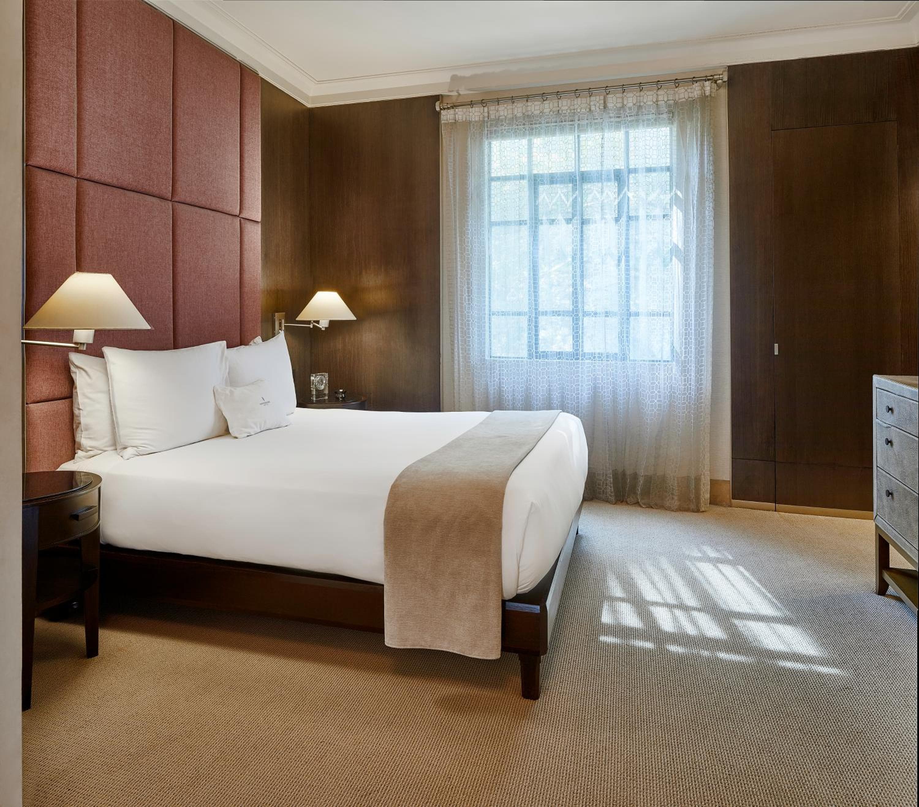 Hippodrome Hotel — 15