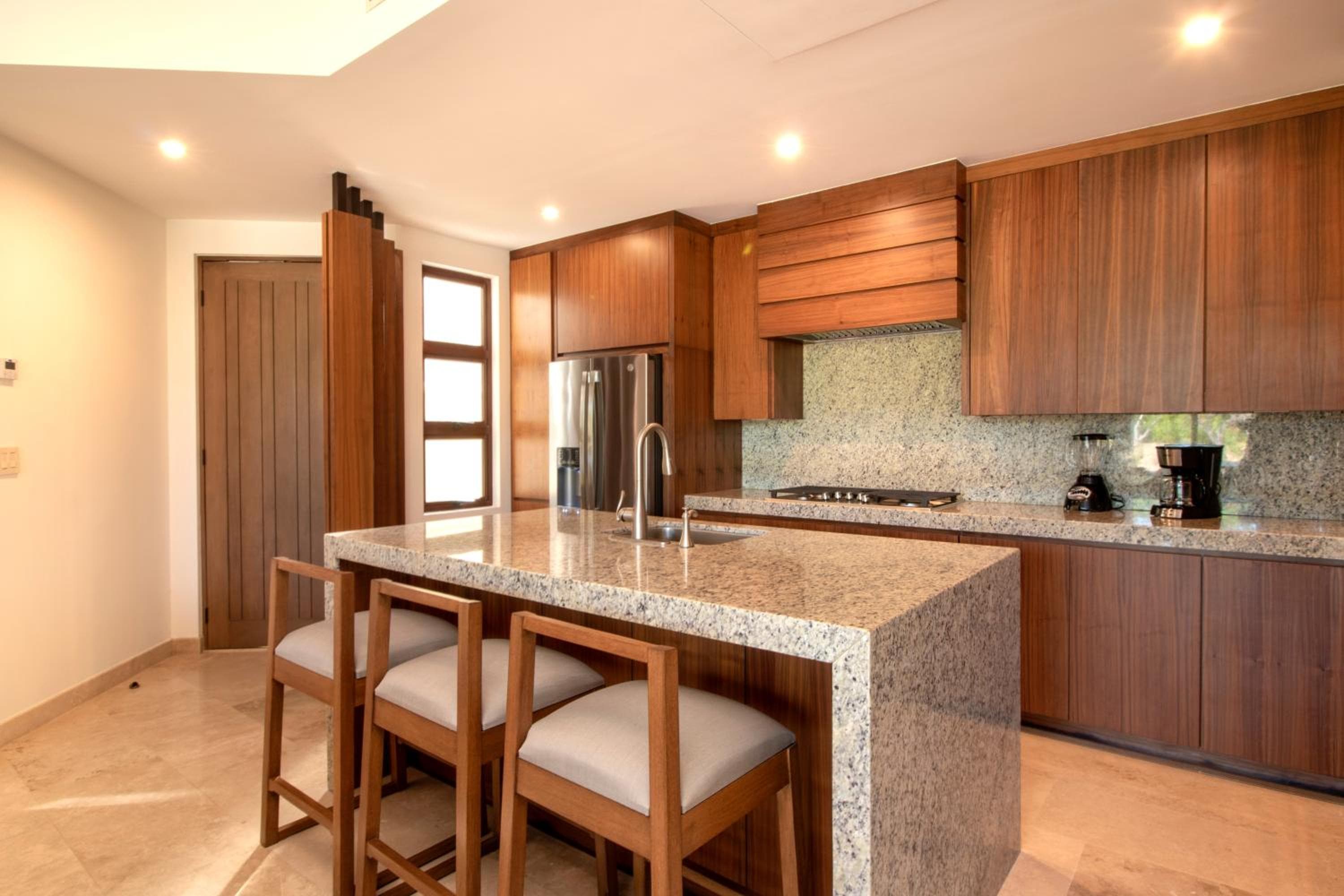Bohari Palmilla — 26