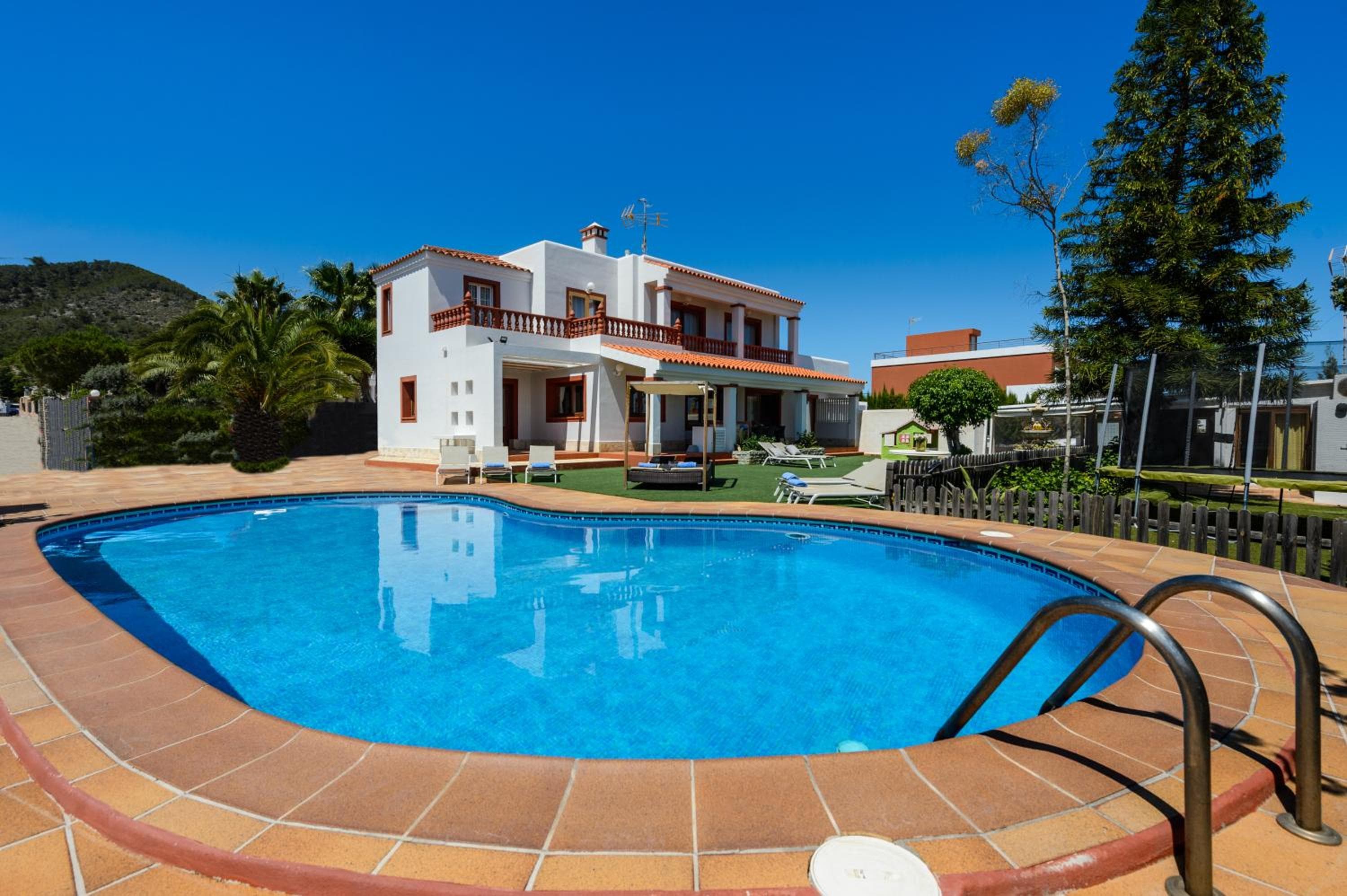 Sa Carroca Villa — 4