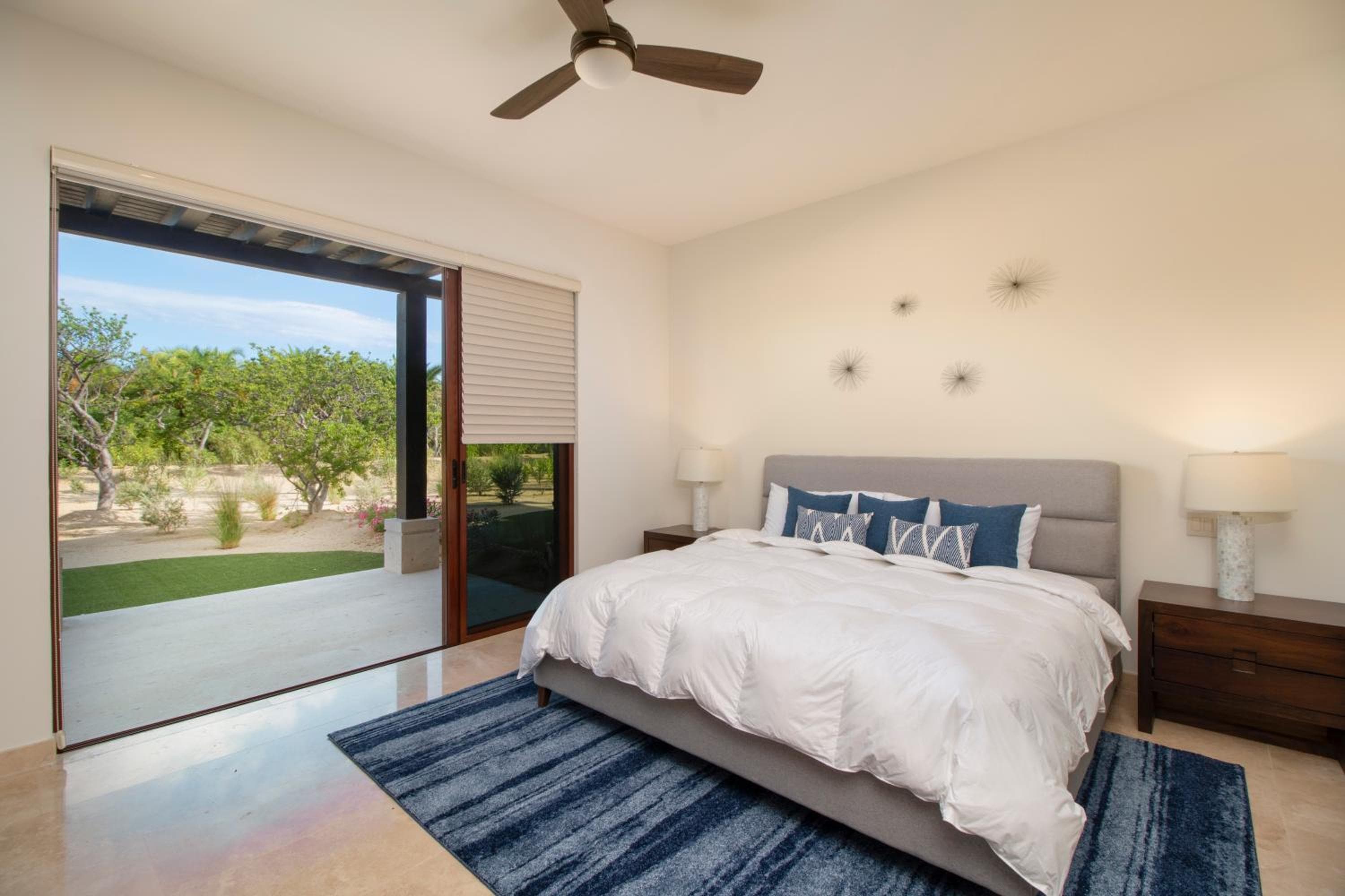 Bohari Palmilla — 27