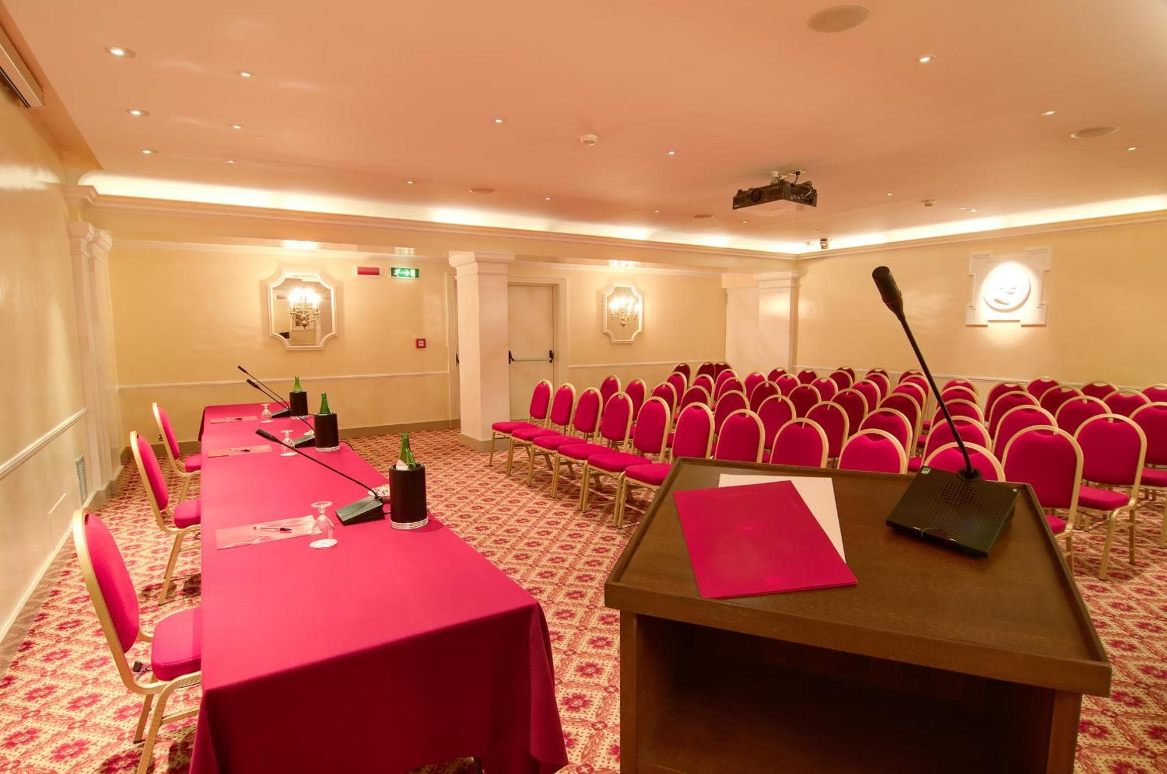 Bettoja Hotel Massimo d'Azeglio — 22