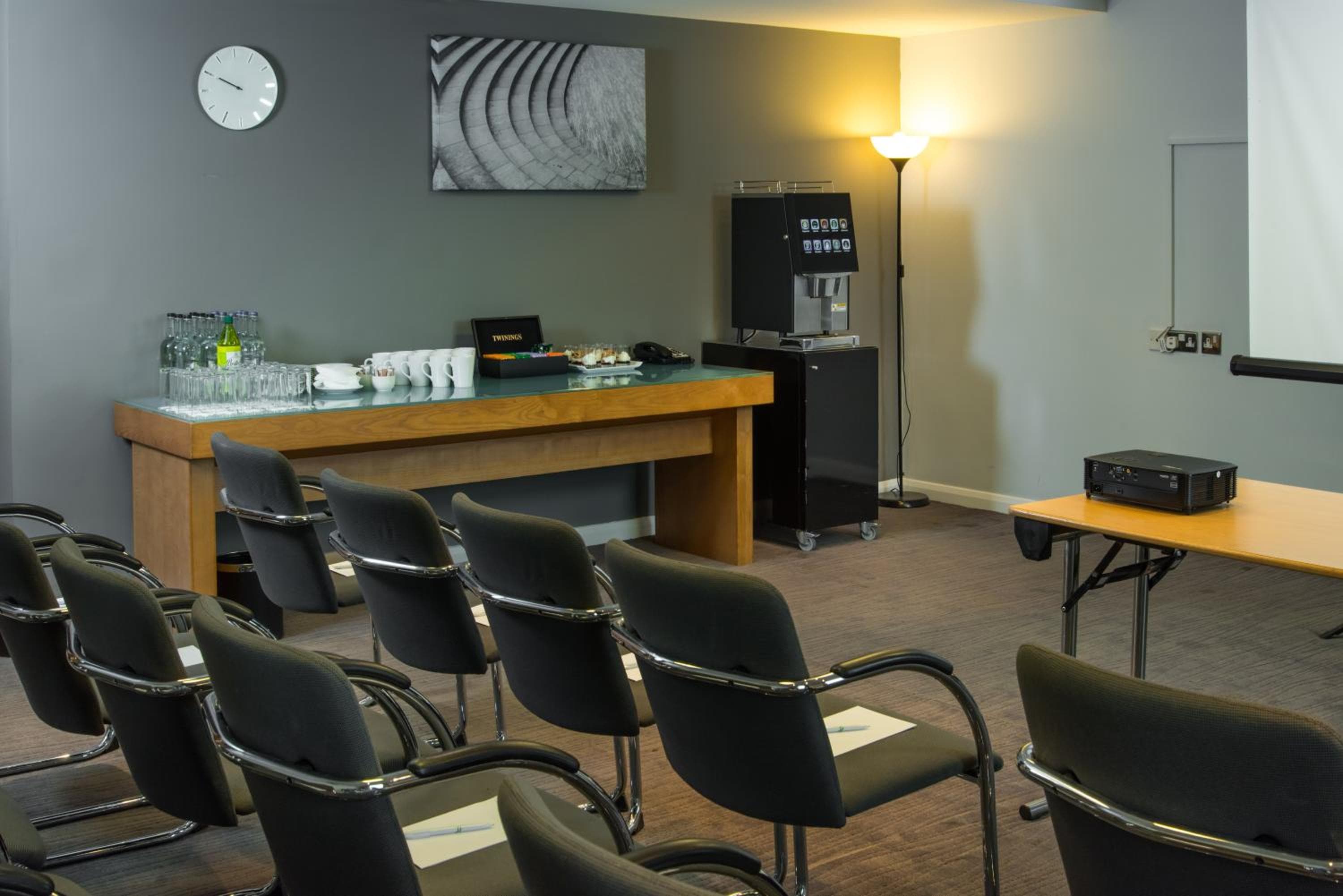 Holiday Inn London West, un hotel IHG — 25