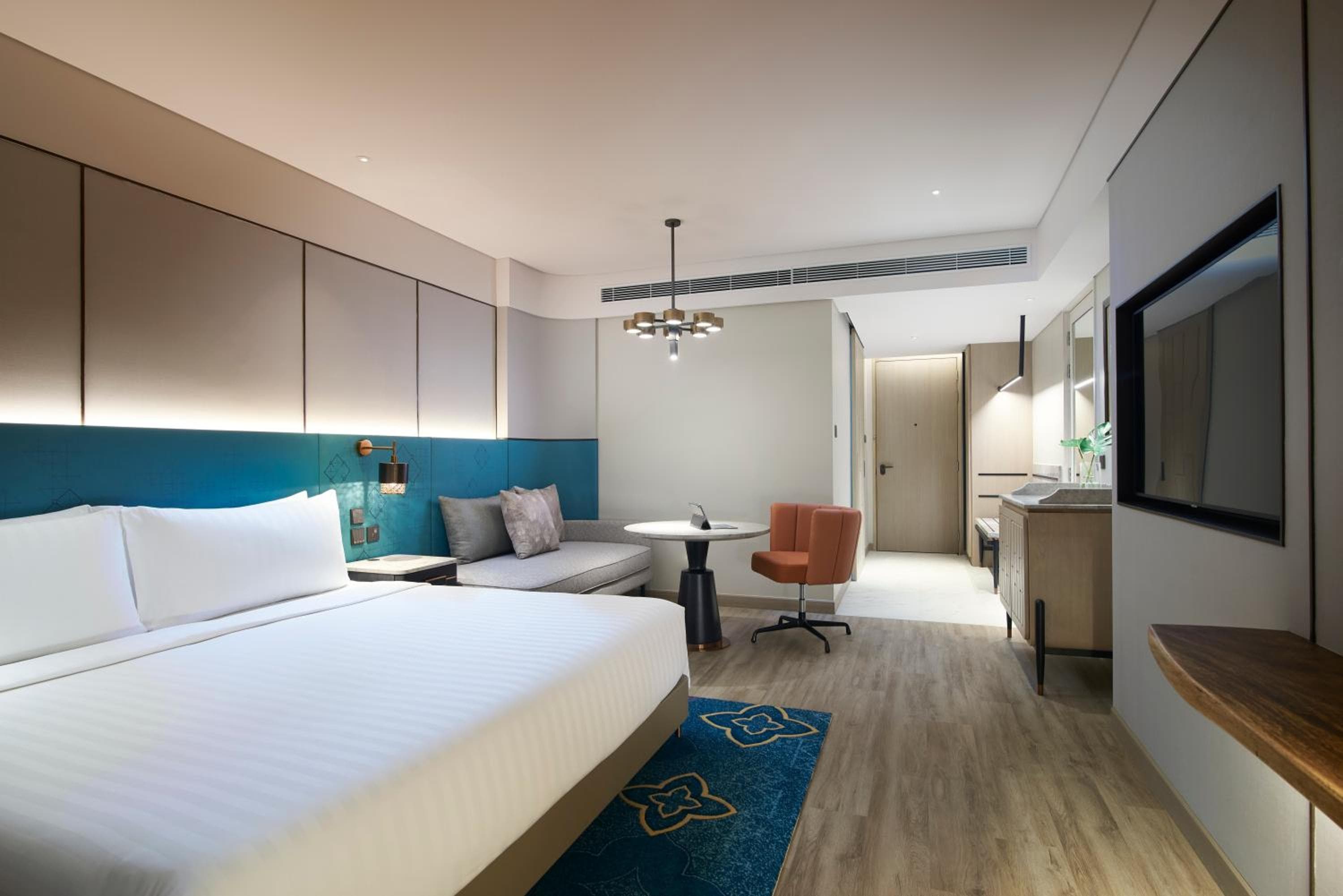 Amari Bangkok — 28
