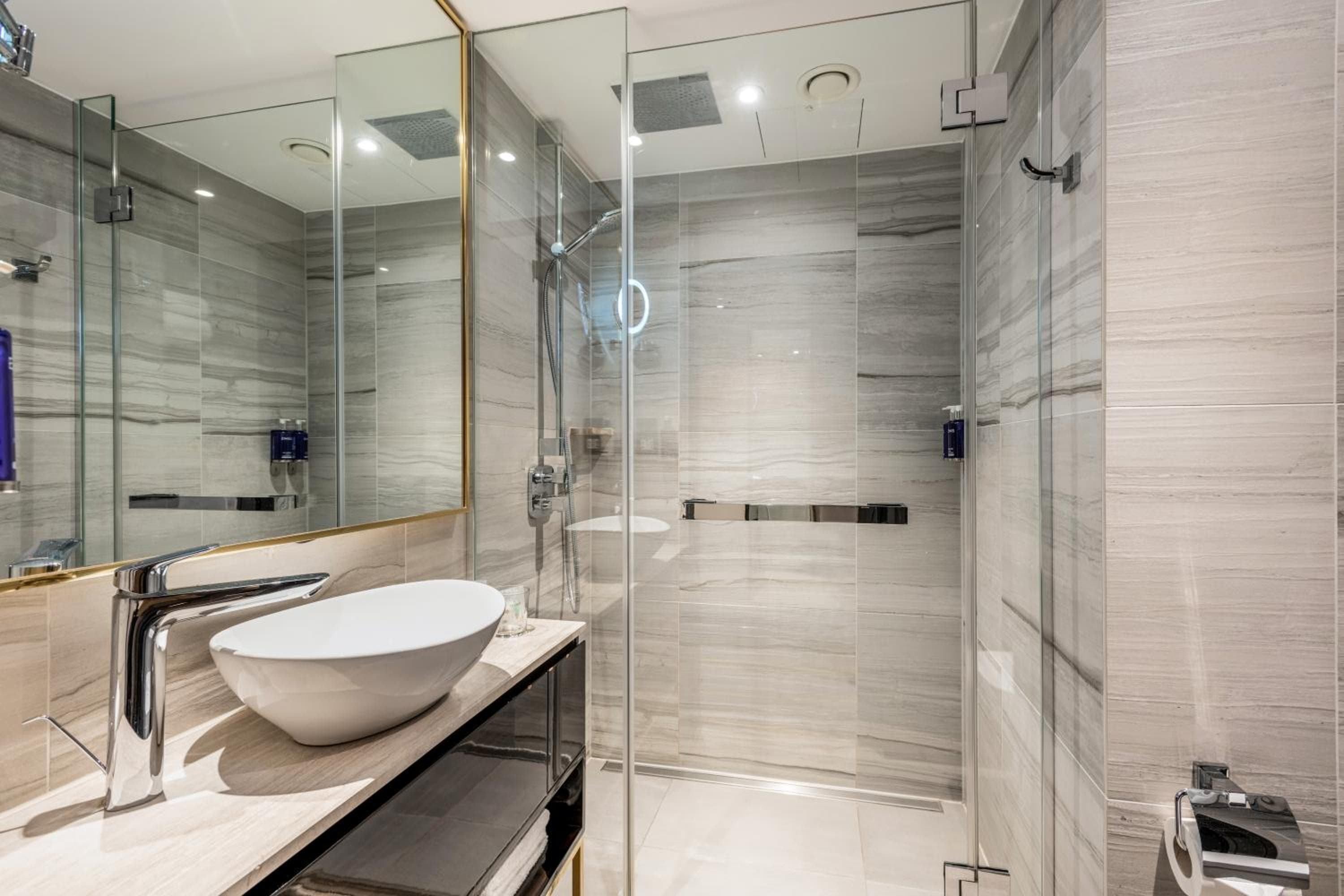 Hotel Saint London — 25
