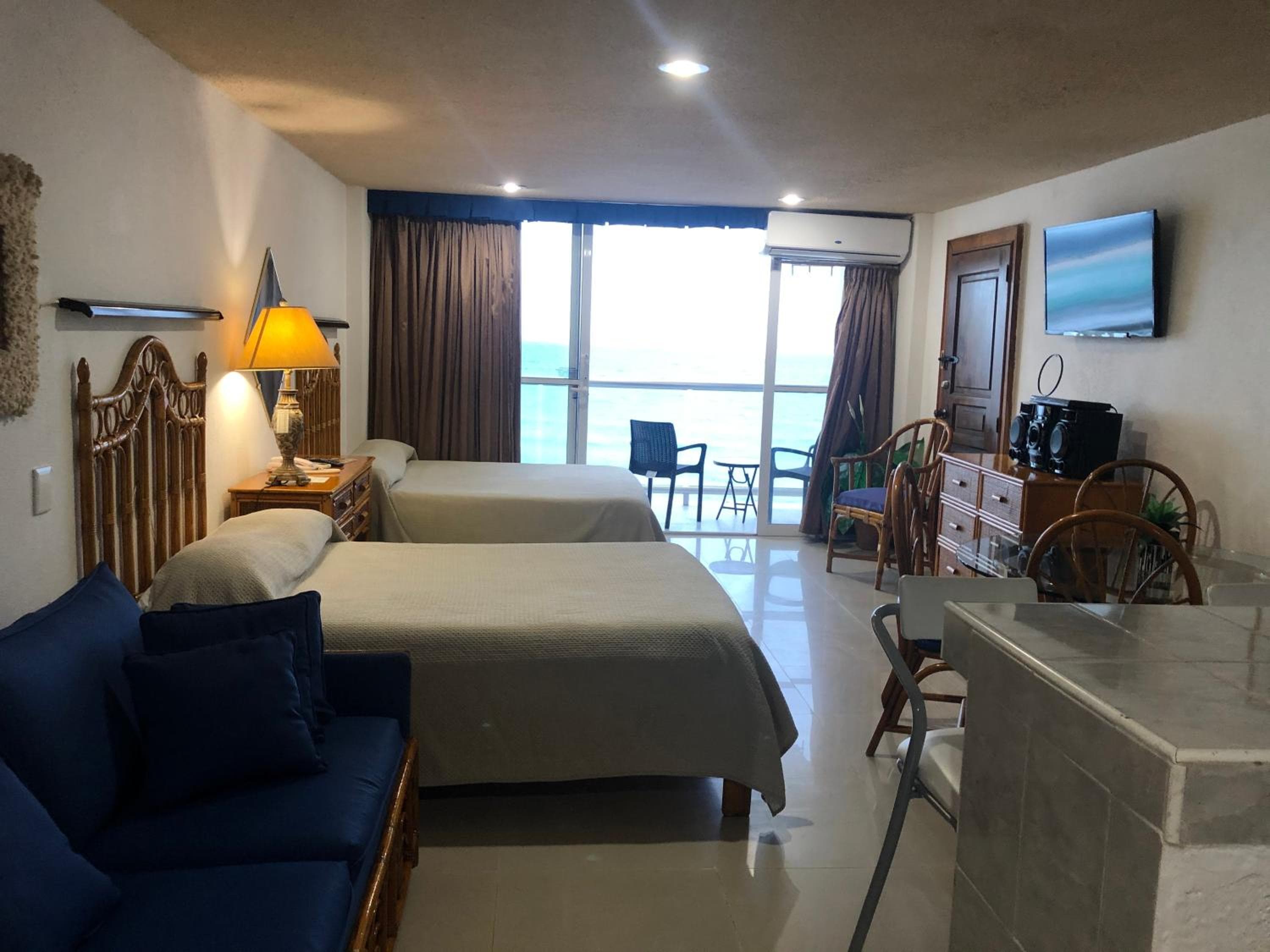 Salvia Cancun Aparts — 25