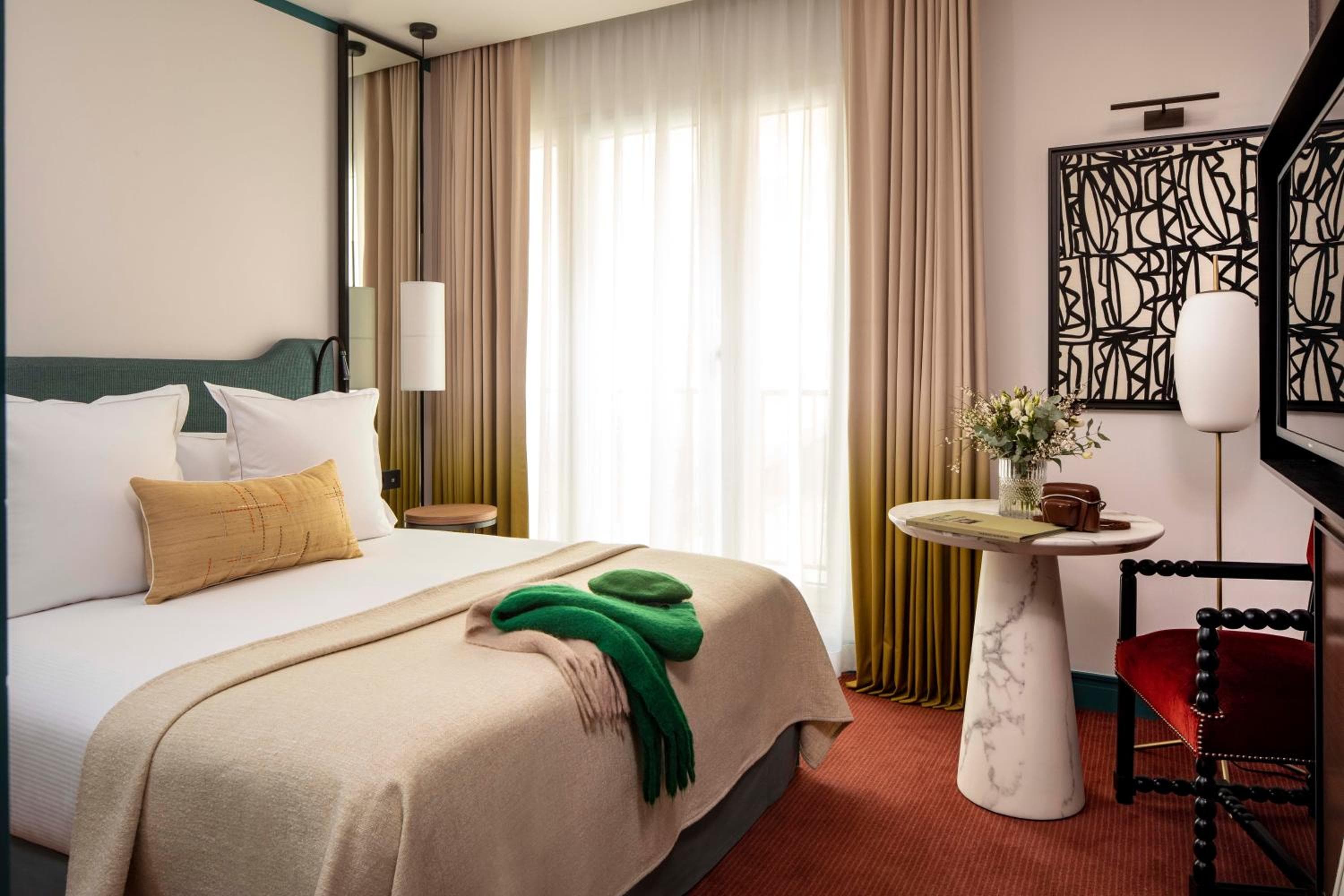 Hôtel Bel Ami — 3