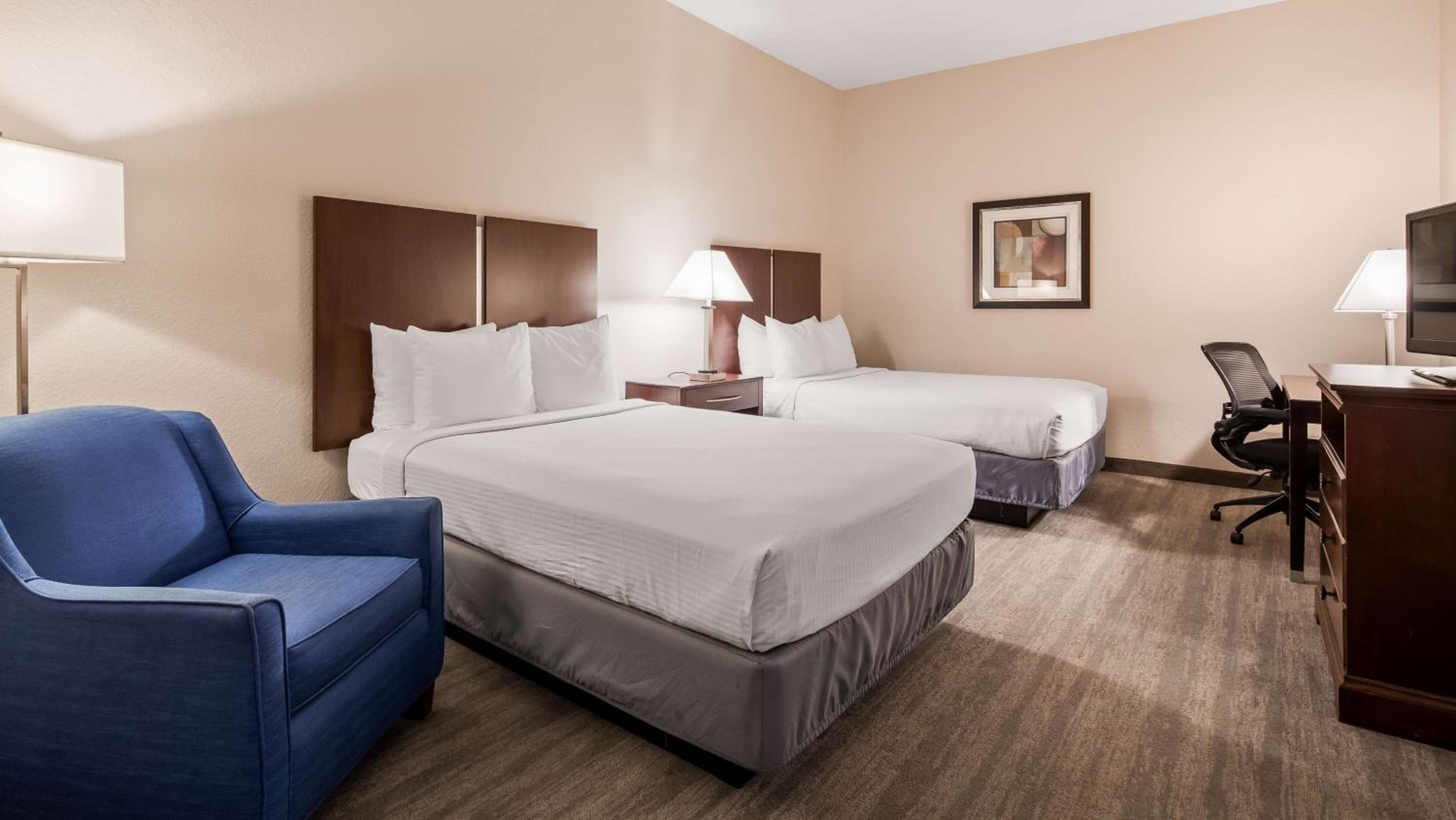 Best Western Tampa — 21