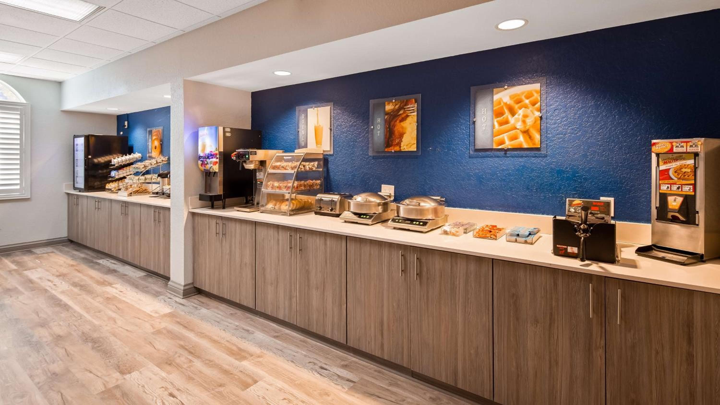 Best Western Tampa — 15