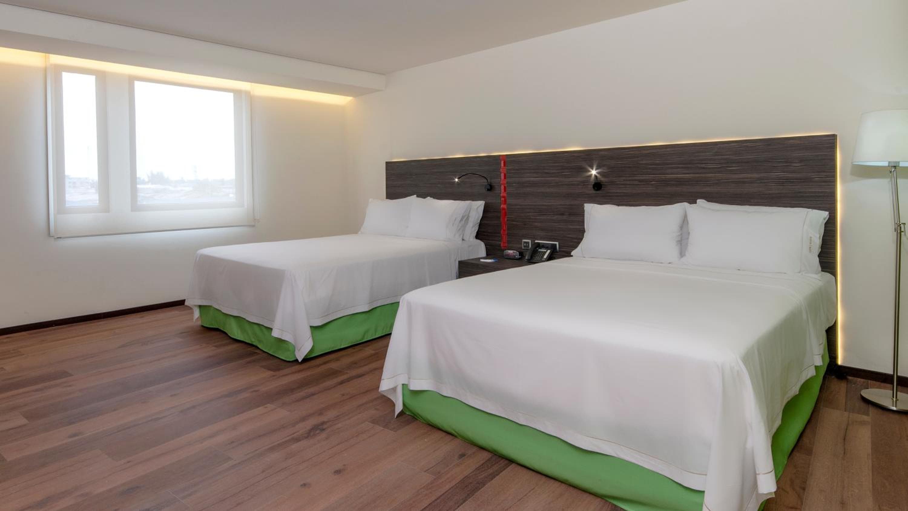 Holiday Inn Express Mexico Aeropuerto, un hotel IHG — 18