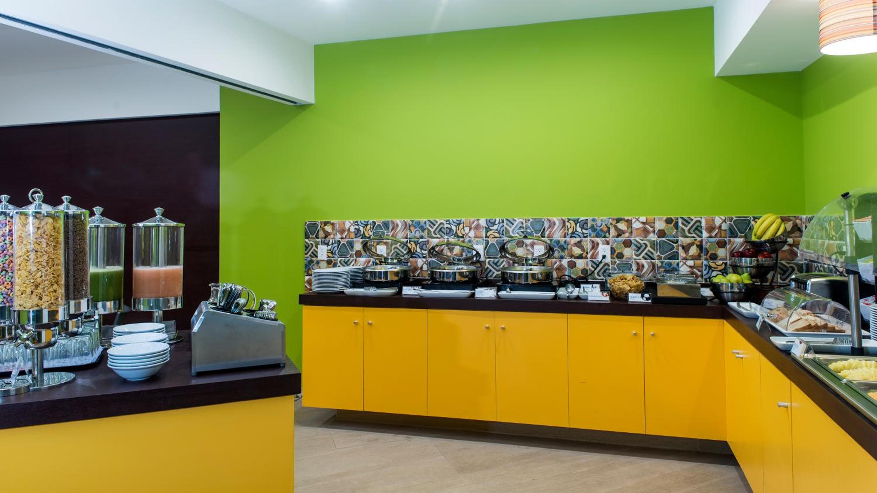 Holiday Inn Express Mexico Aeropuerto, un hotel IHG — 5