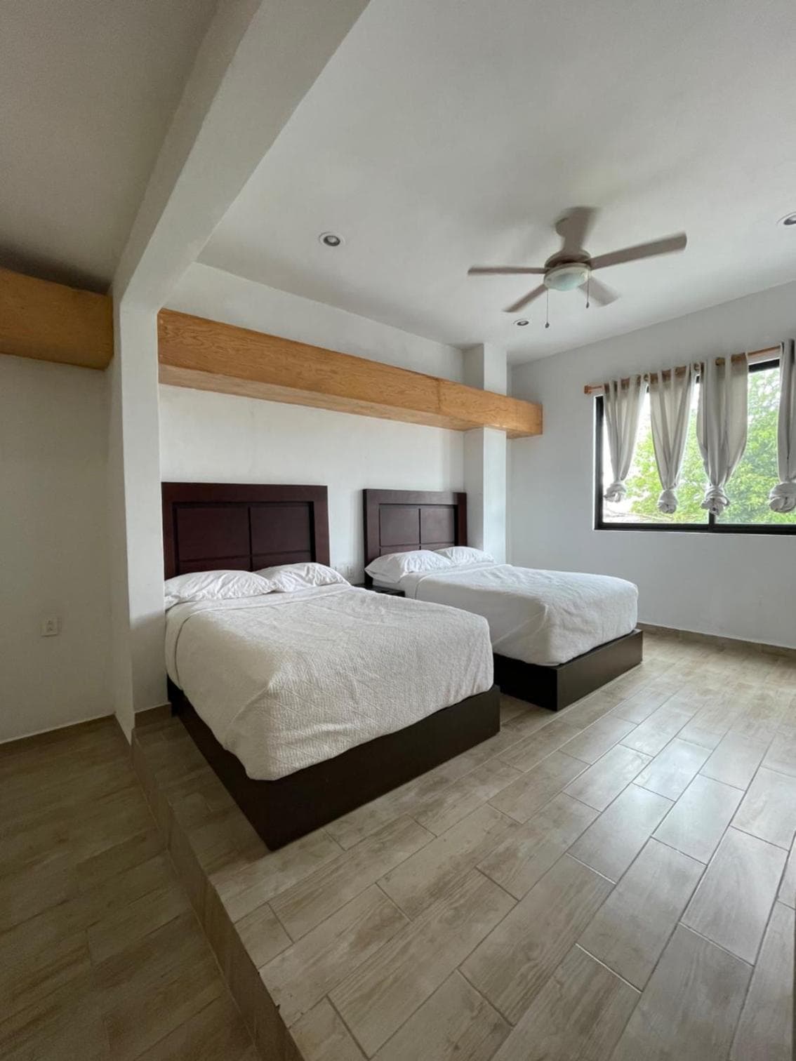 SuitesMB — 10