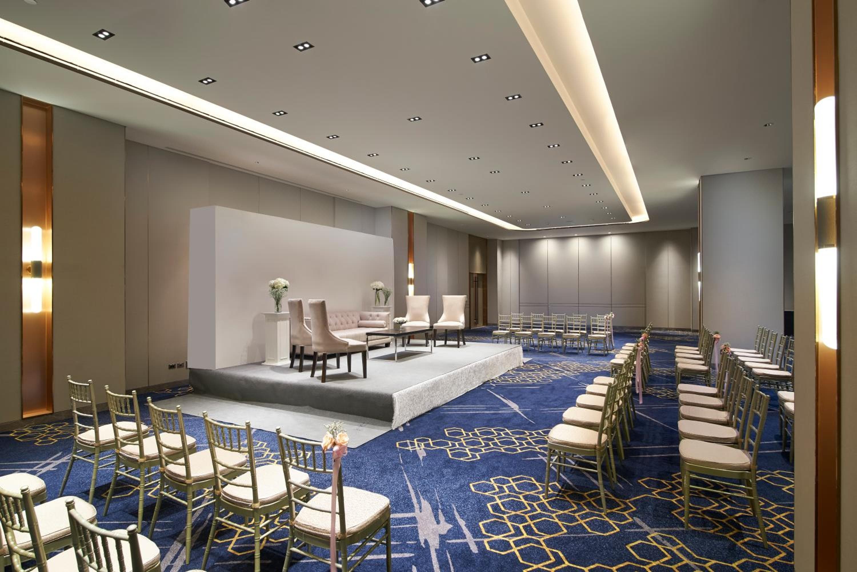 Amari Bangkok — 12
