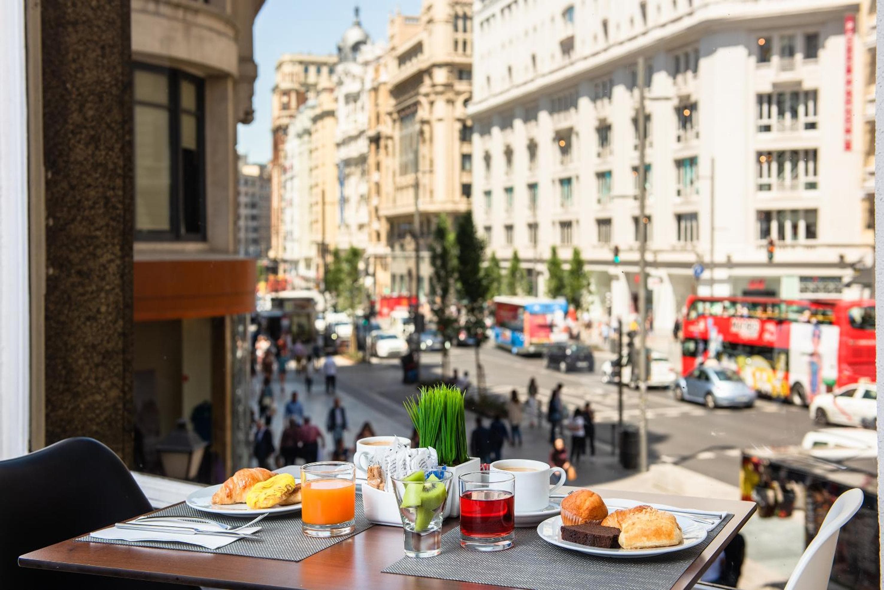 Hotel Madrid Gran Via 25, affiliato Meliá — 1