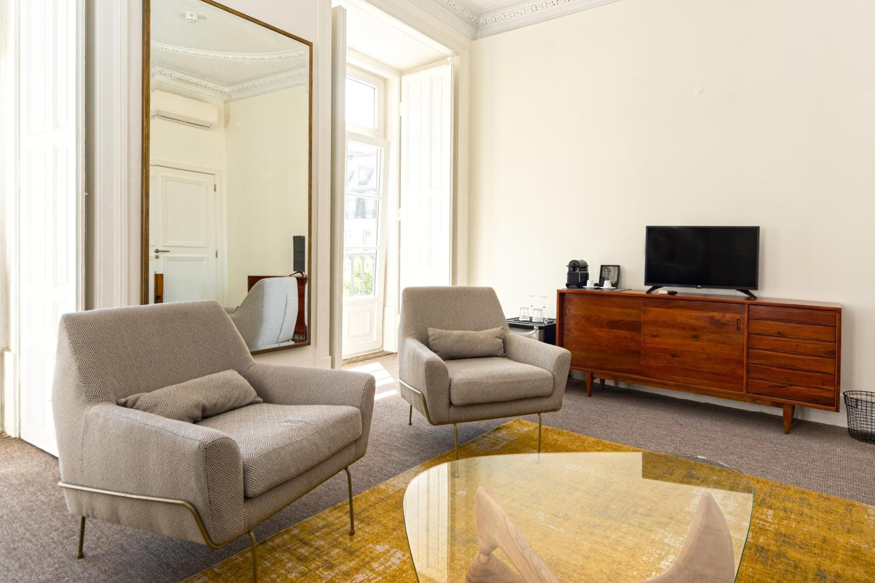 Le Consulat — 2