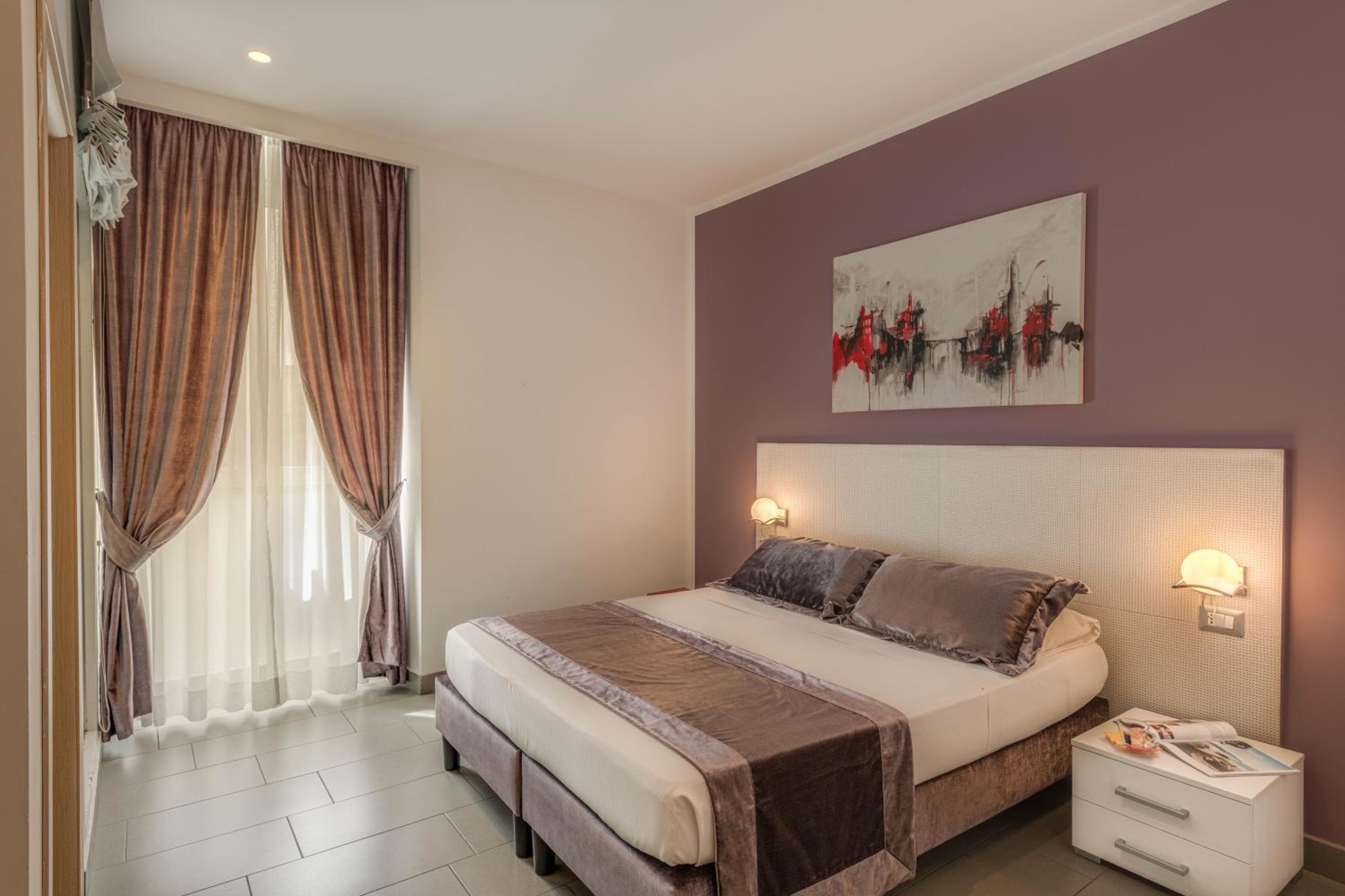 Trevi Palace Hotel — 25