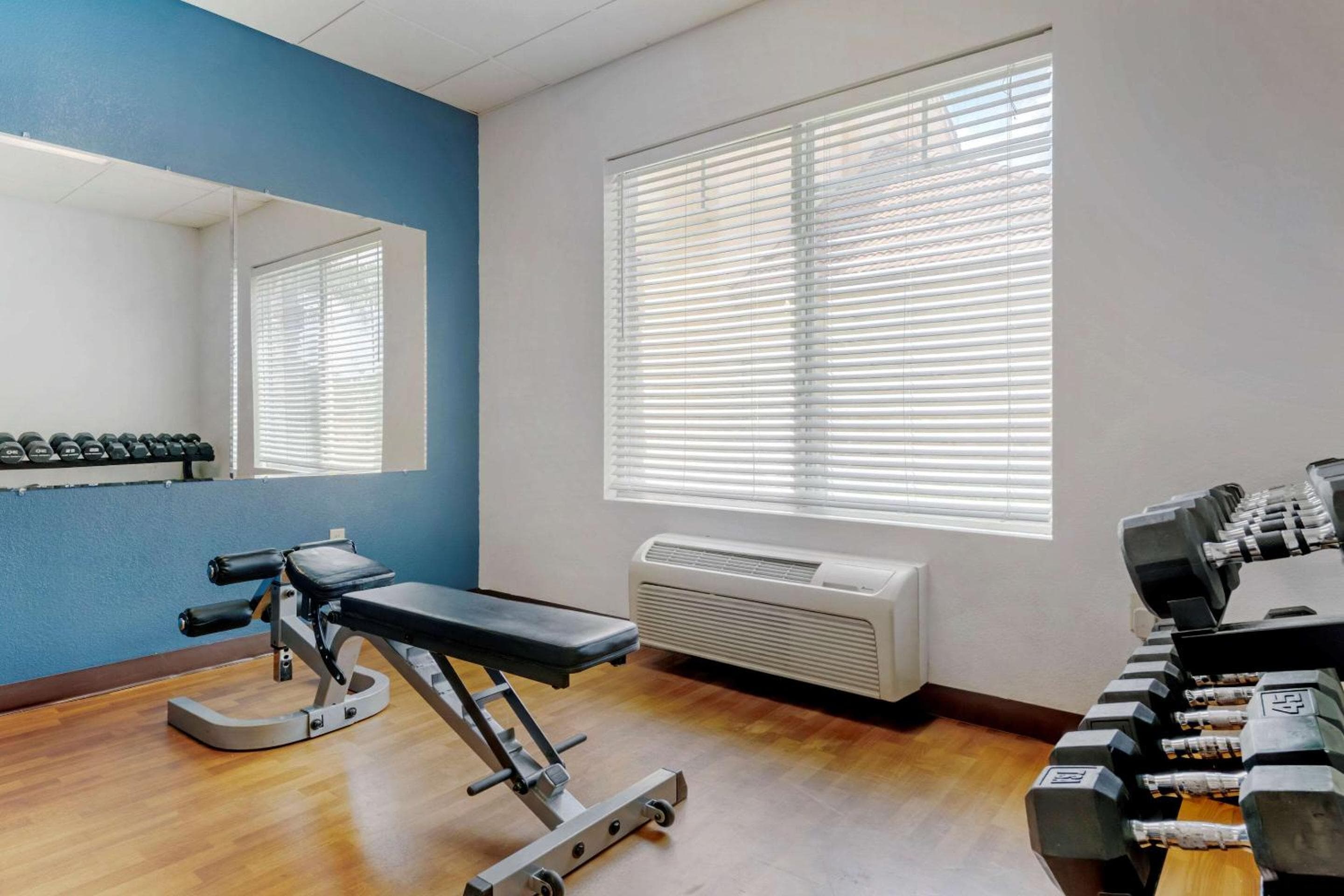 Comfort Suites Near Universal Orlando Resort — 19