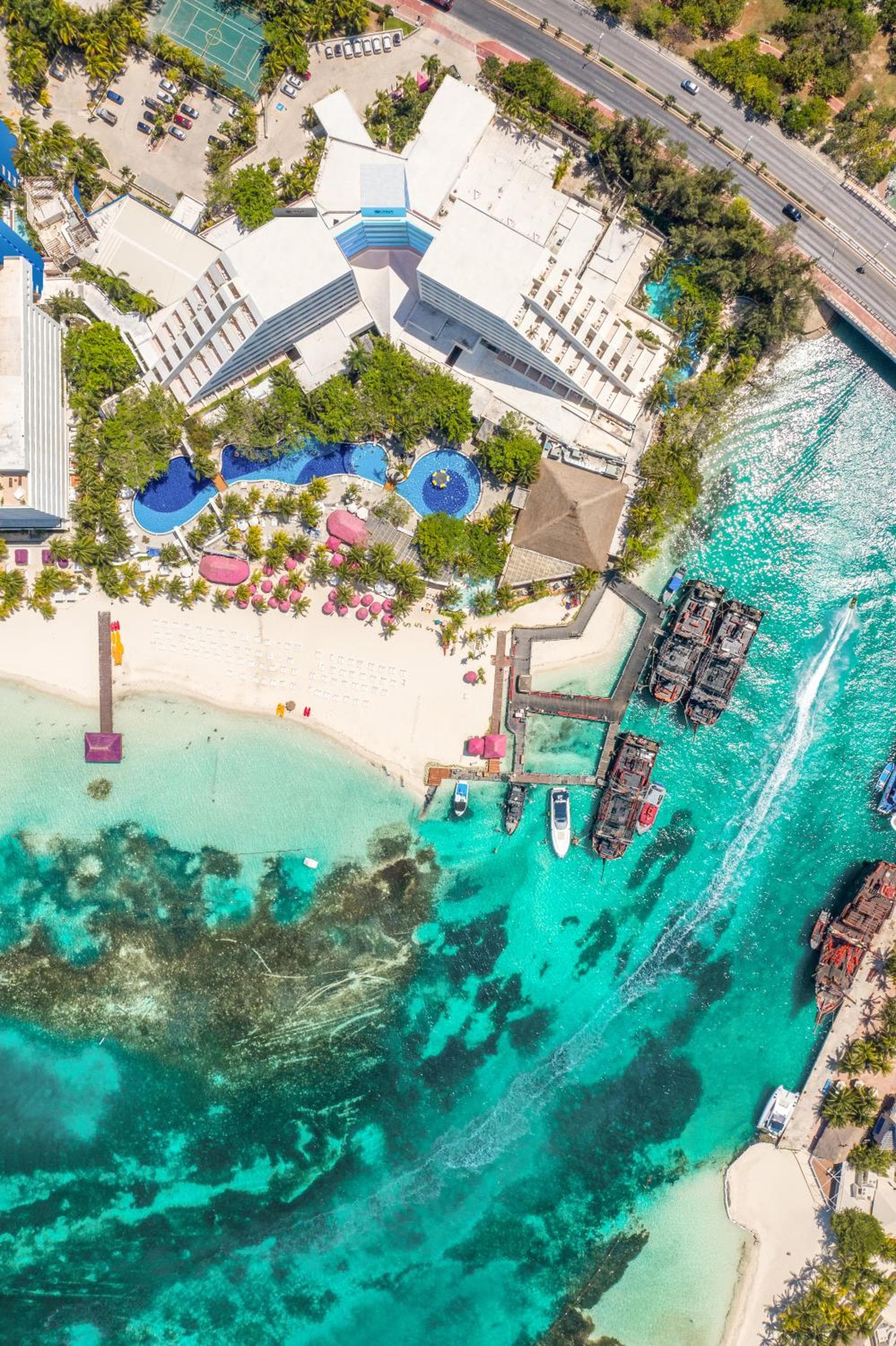 Oasis Palm - All Inclusive — 10