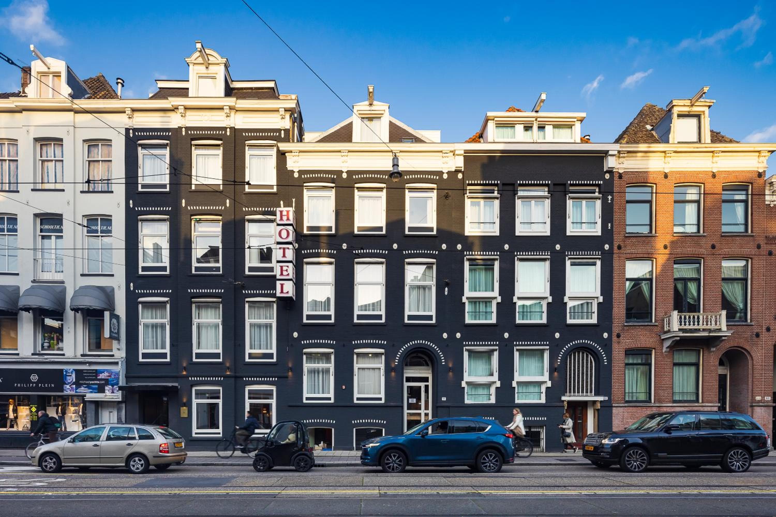 Huygens Place Amsterdam — 1