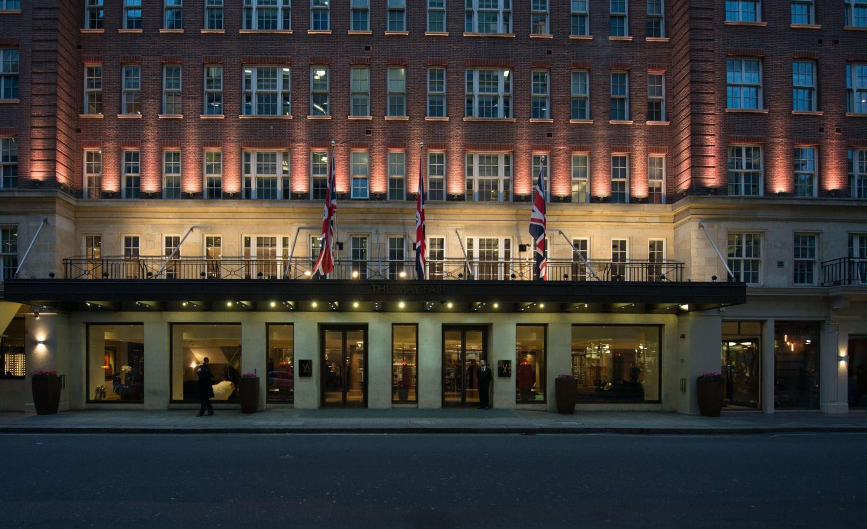 La Fiera di Maggio, A Radisson Collection Hotel, Mayfair Londra — 1