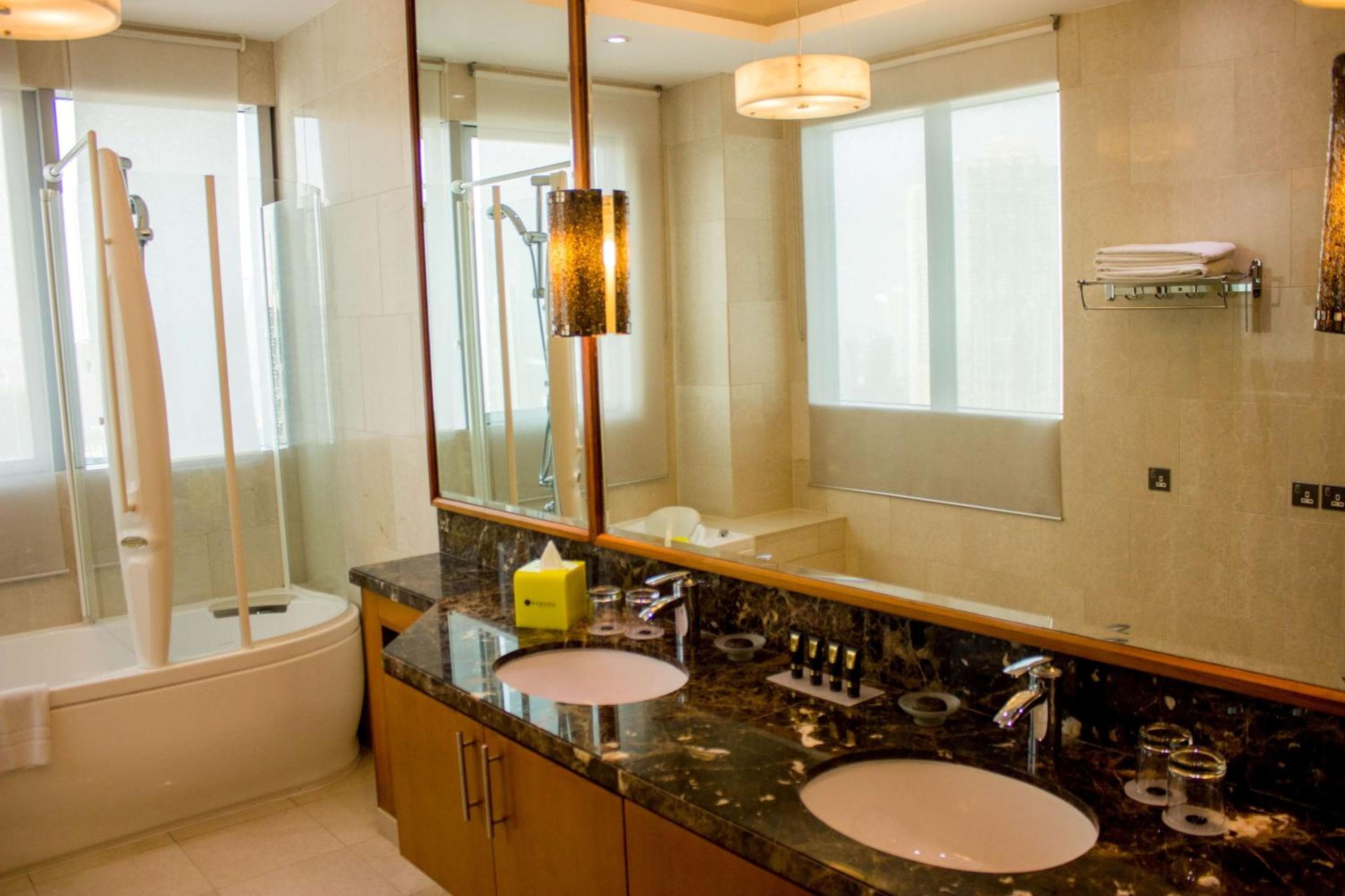Ramada por Wyndham Centro de Dubái — 12