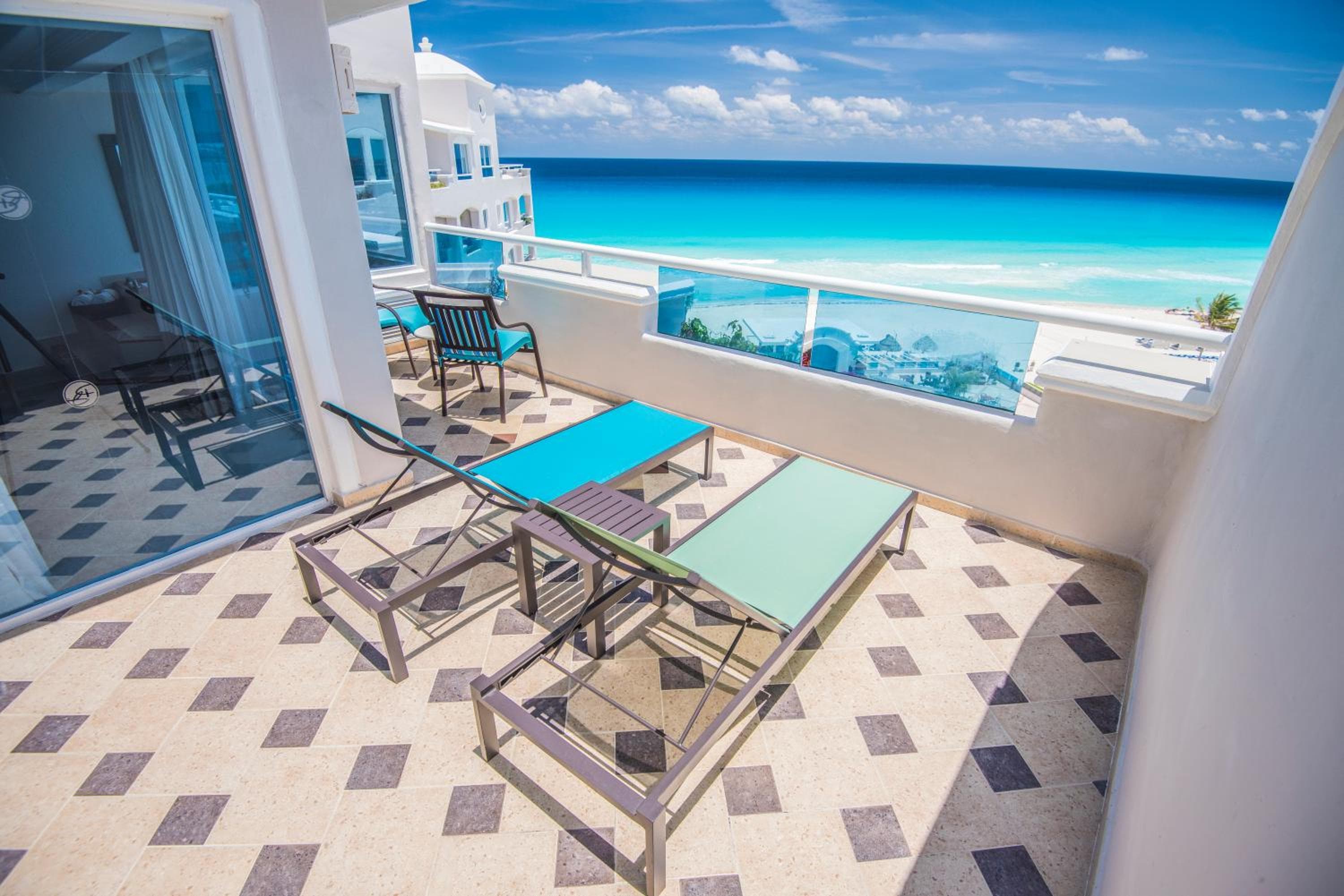 Sunscape Cancun All-Inclusive Resort & Spa by Hyatt — 15