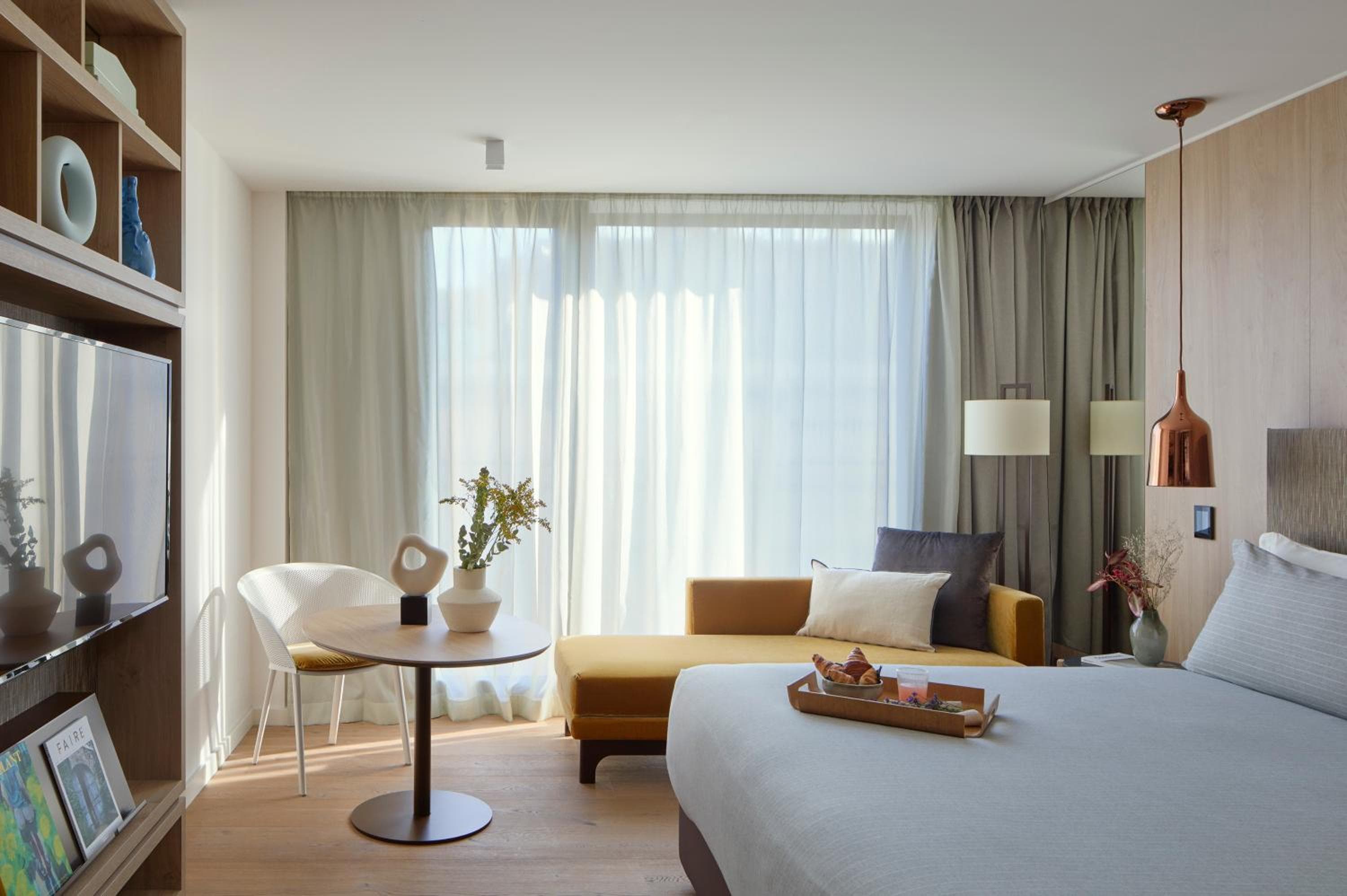 ME by Meliá Barcelona — 14