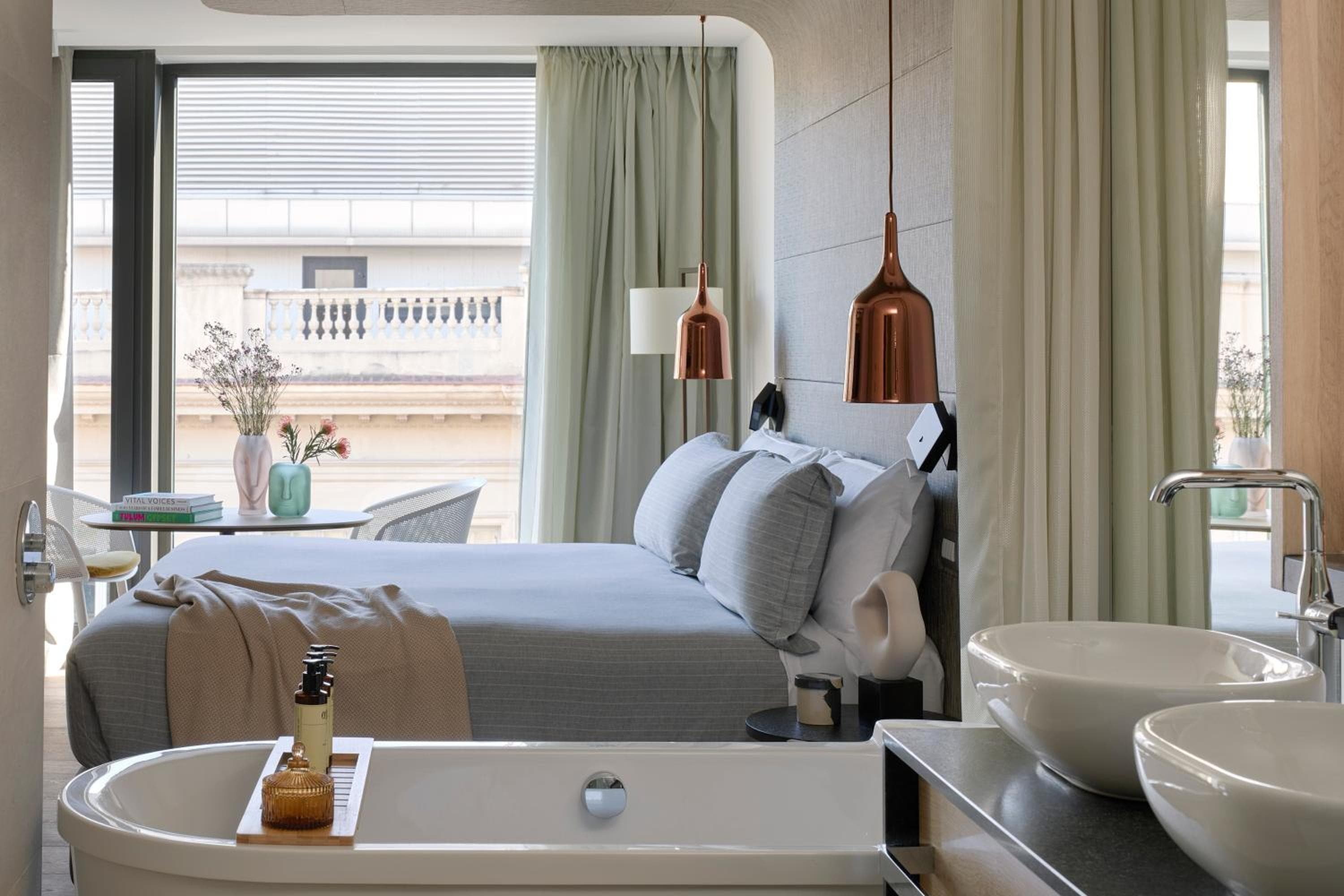 ME by Meliá Barcelona — 22
