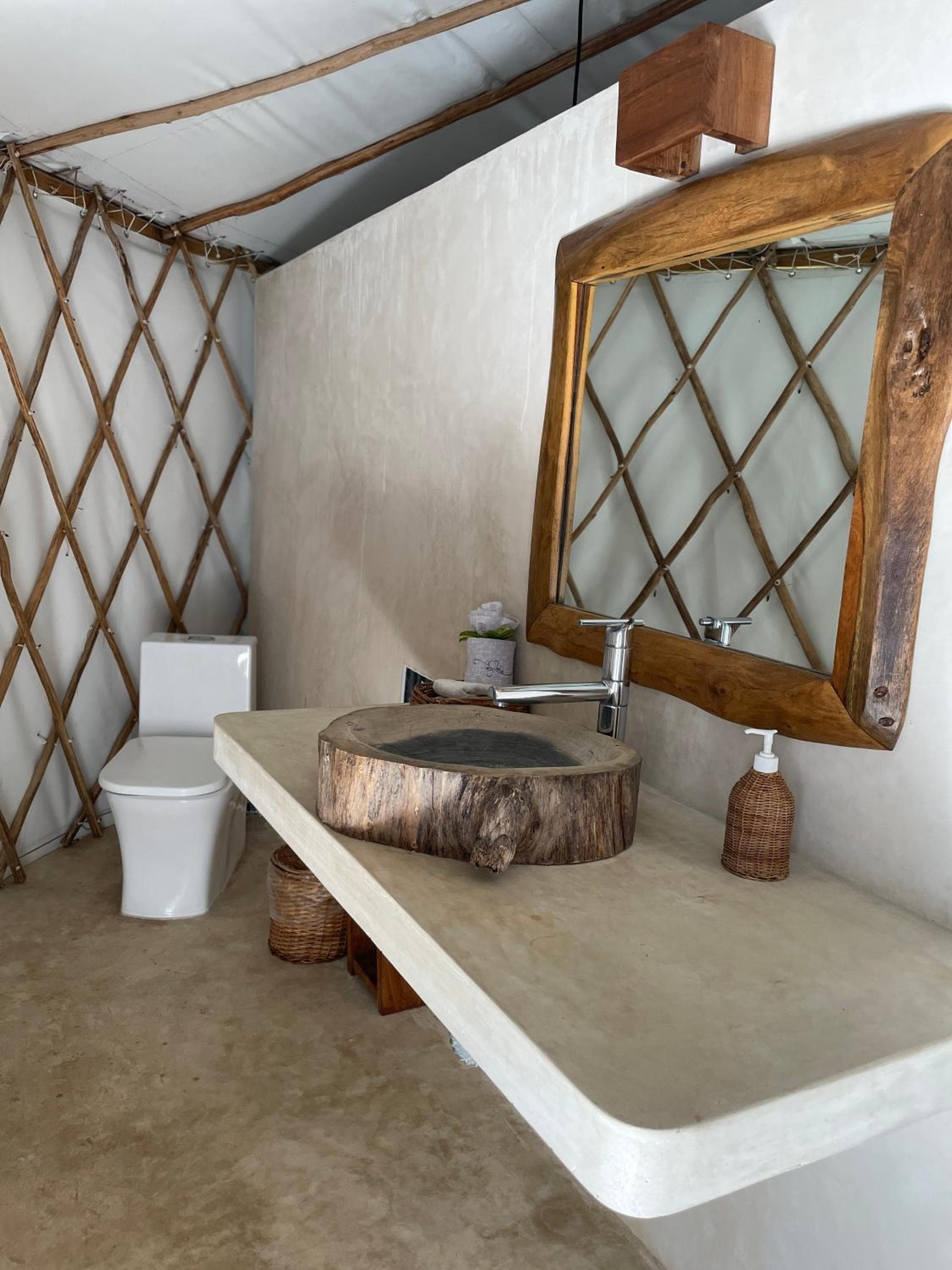 Huaya Camp — 4