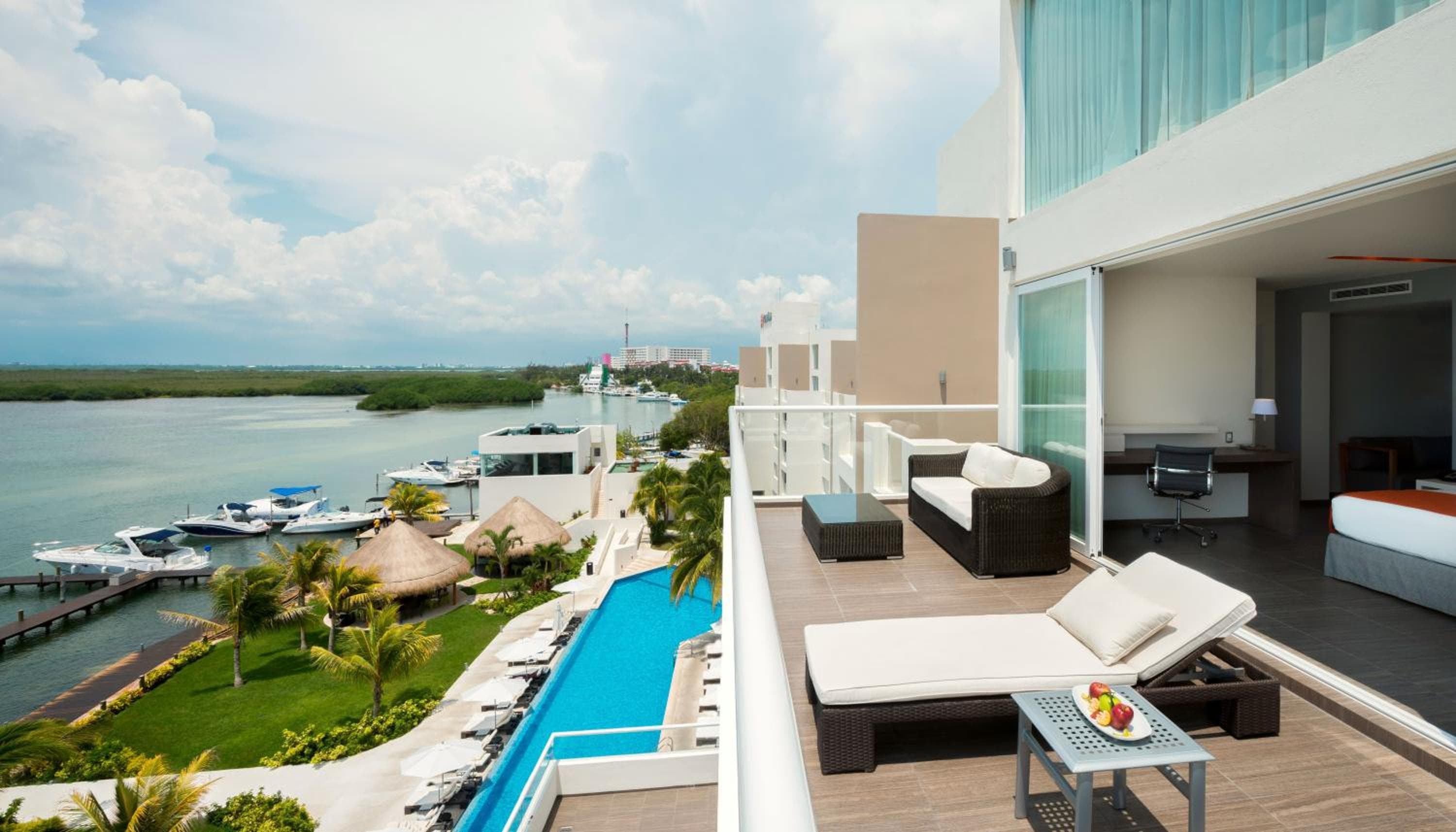 Real Inn Cancún — 4