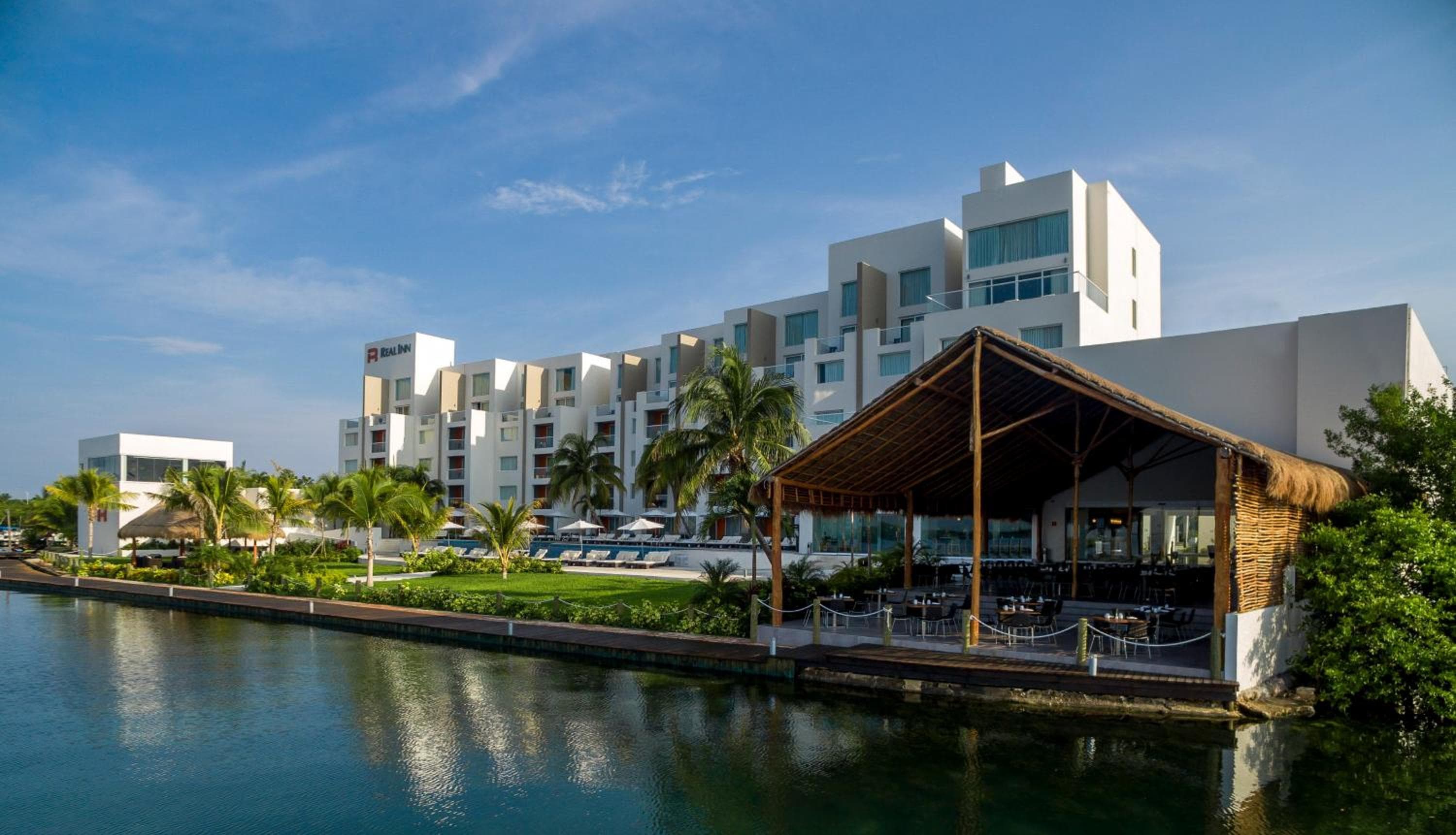 Real Inn Cancún — 8