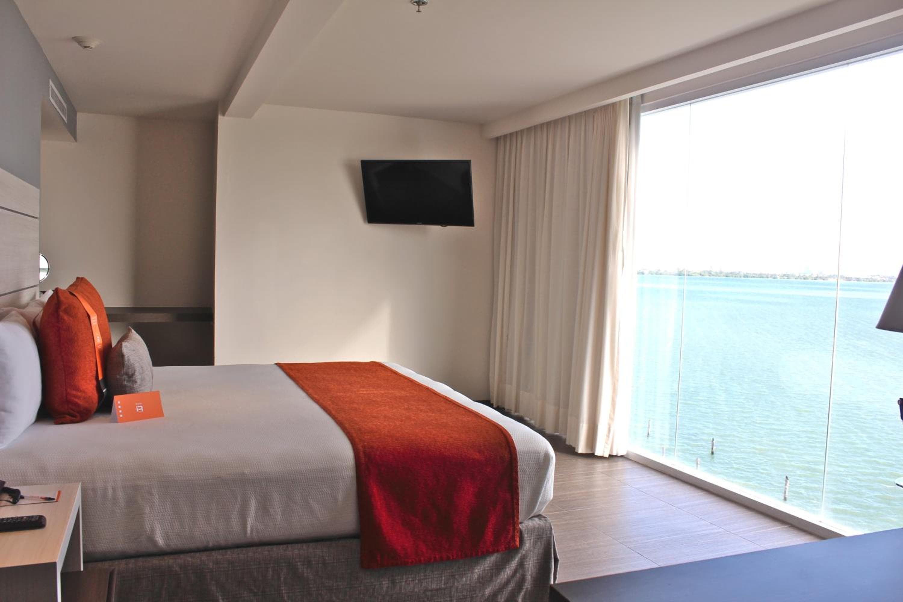 Real Inn Cancún — 30