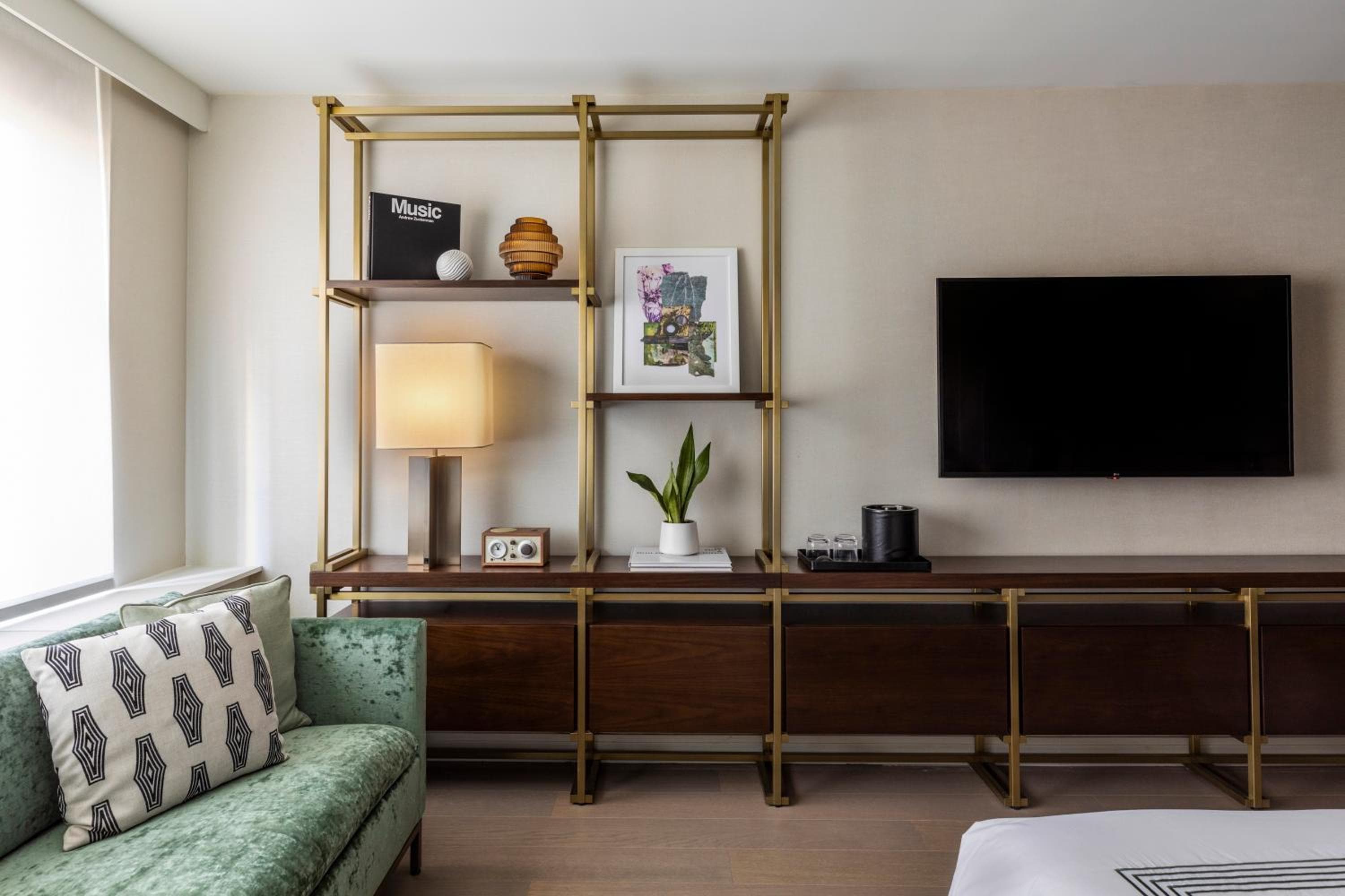 Thompson Central Park New York, by Hyatt — 7