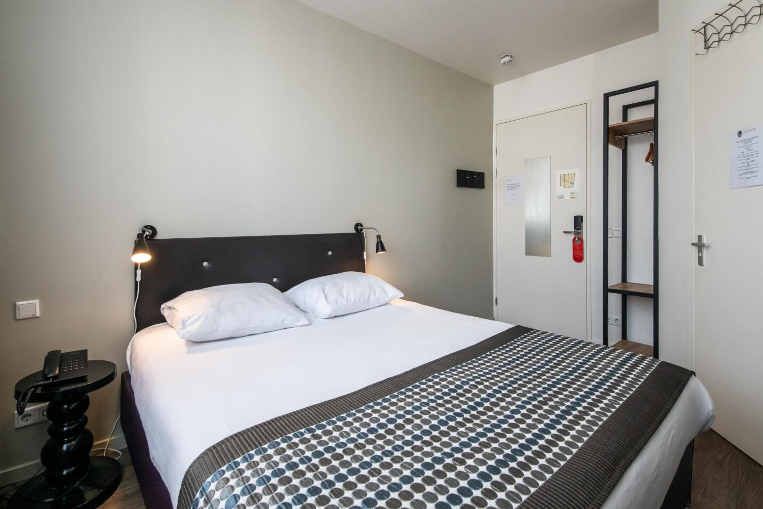 Acostar Hotel — 13