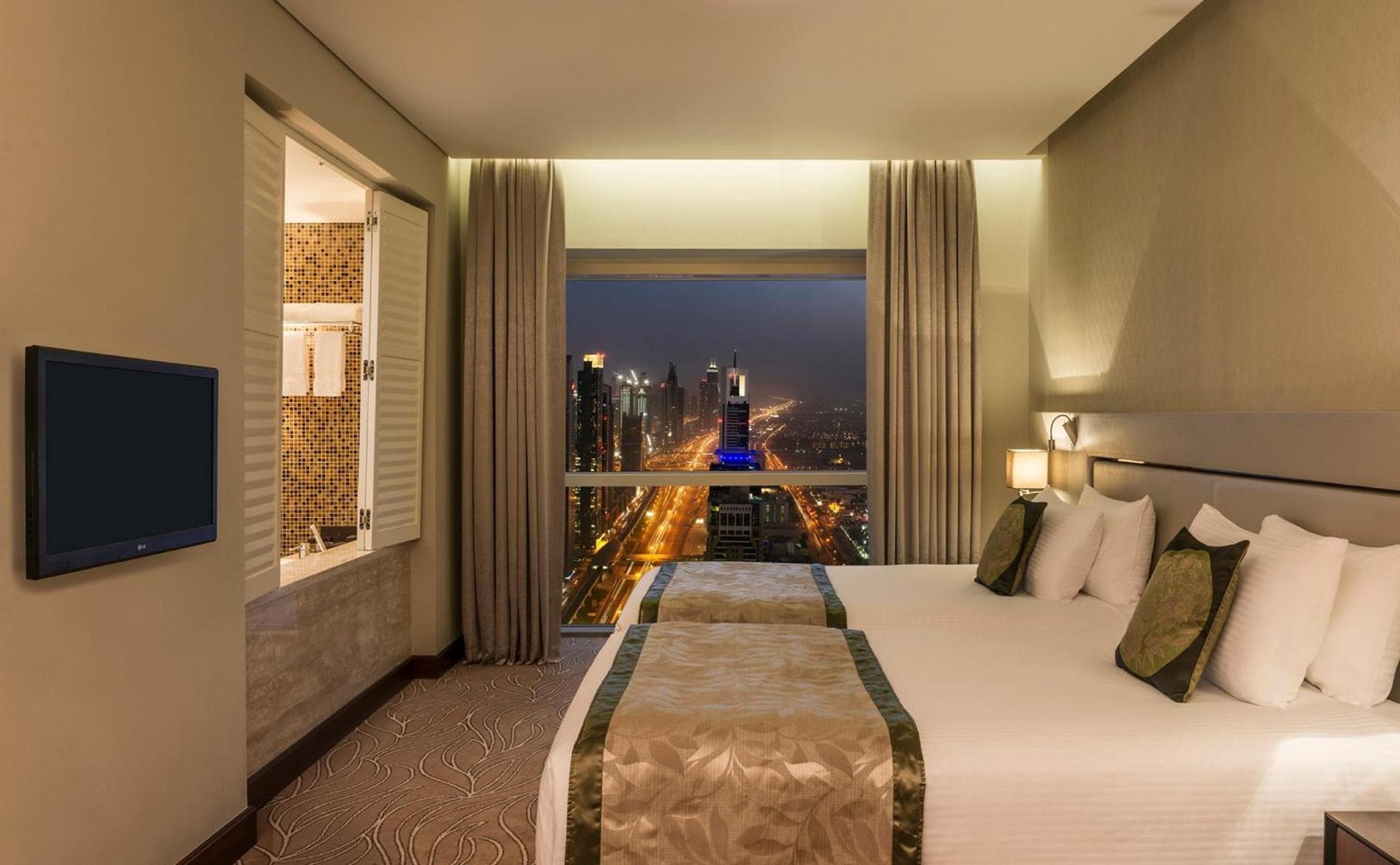 The Tower Plaza Hotel Dubai — 4