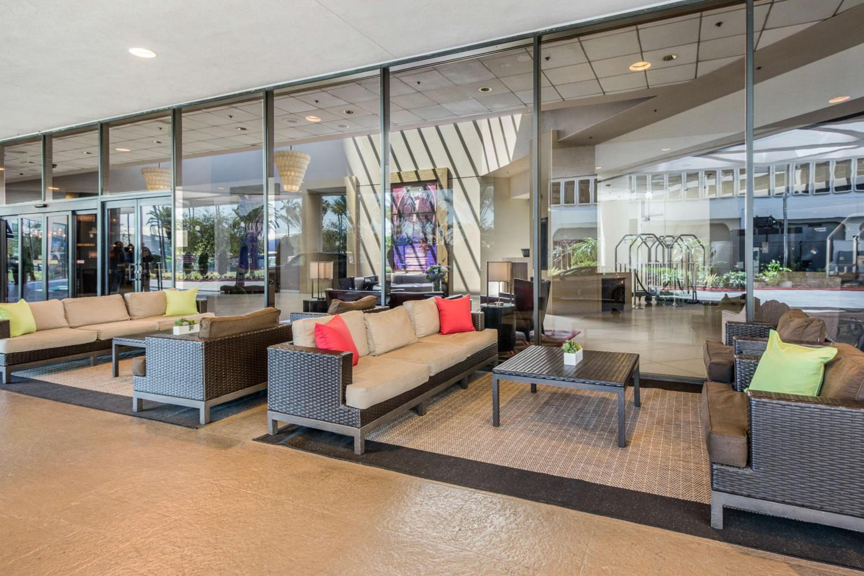 Sonesta Los Angeles Airport LAX — 23