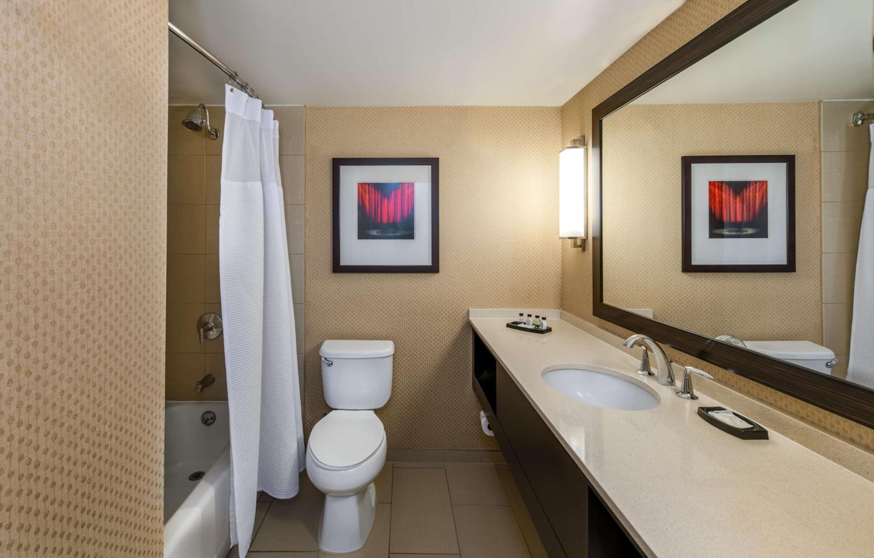Sonesta Los Angeles Airport LAX — 22