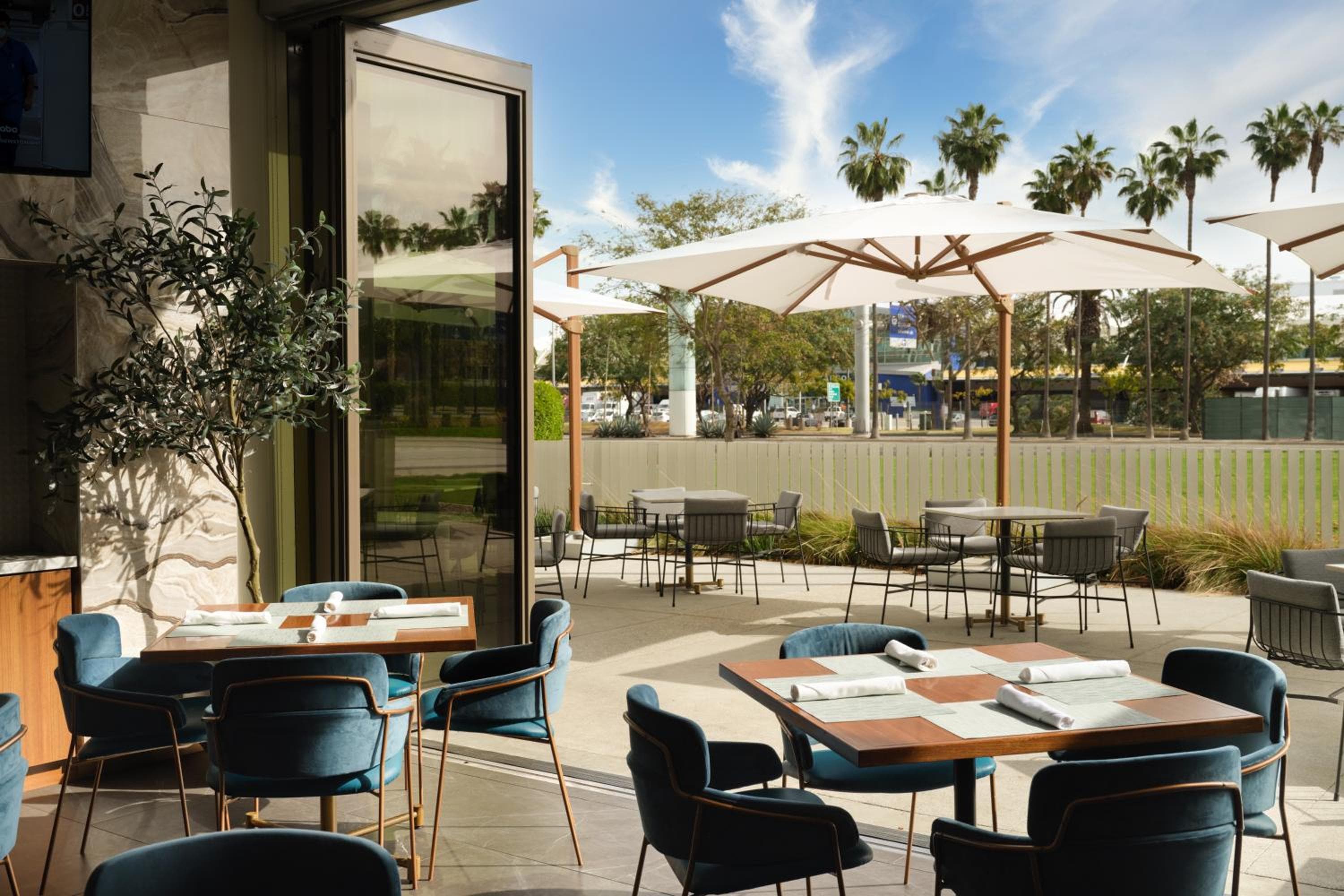Hyatt House LAX Century Blvd — 7