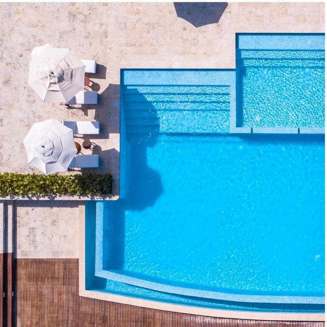 Apartment With Pool And Golf View — 12