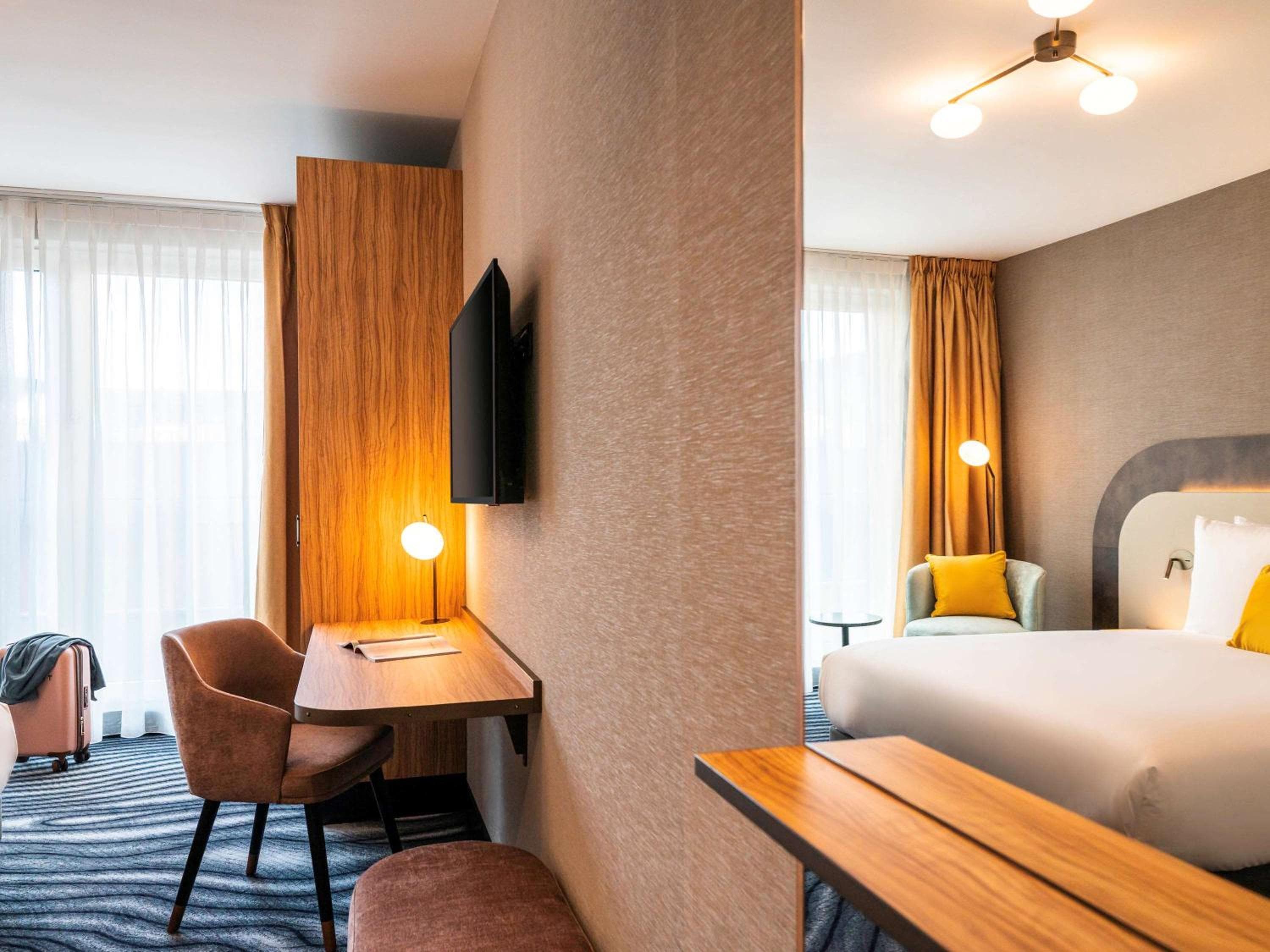 Mercure Amsterdam North Station — 3