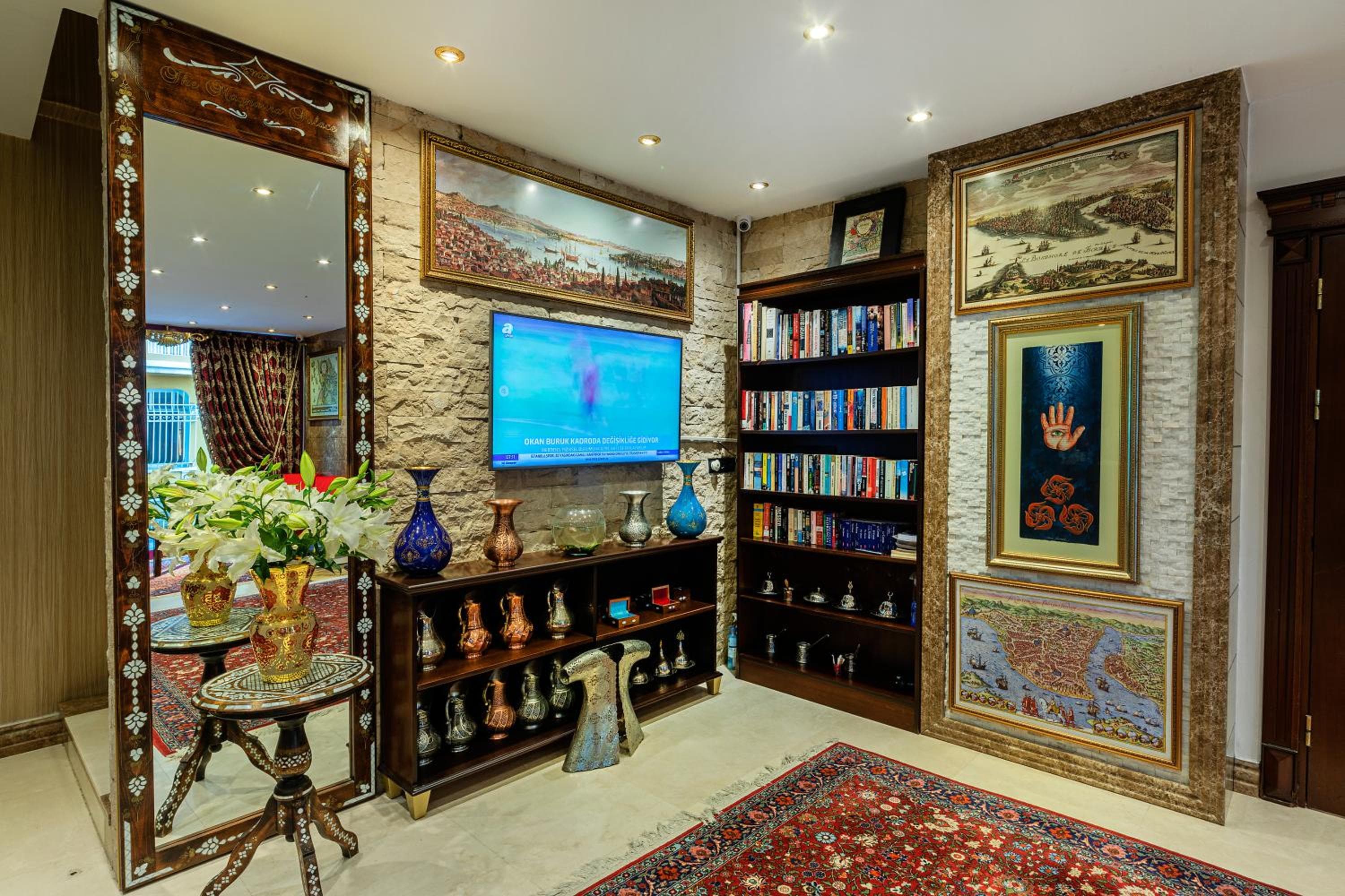 The Magnaura Palace Hotel — 8