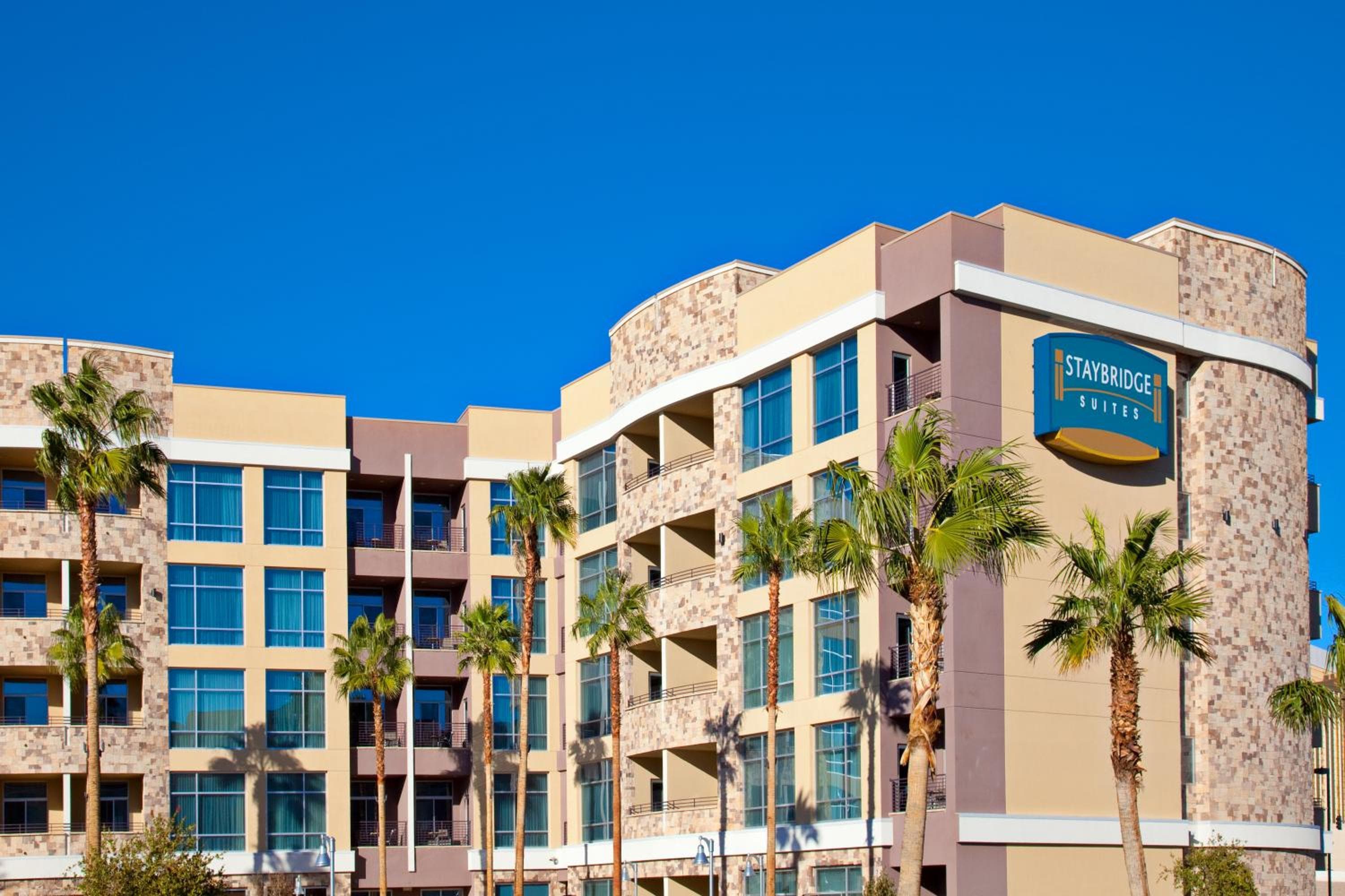 Staybridge Suites Las Vegas - Distrito del Estadio — 11