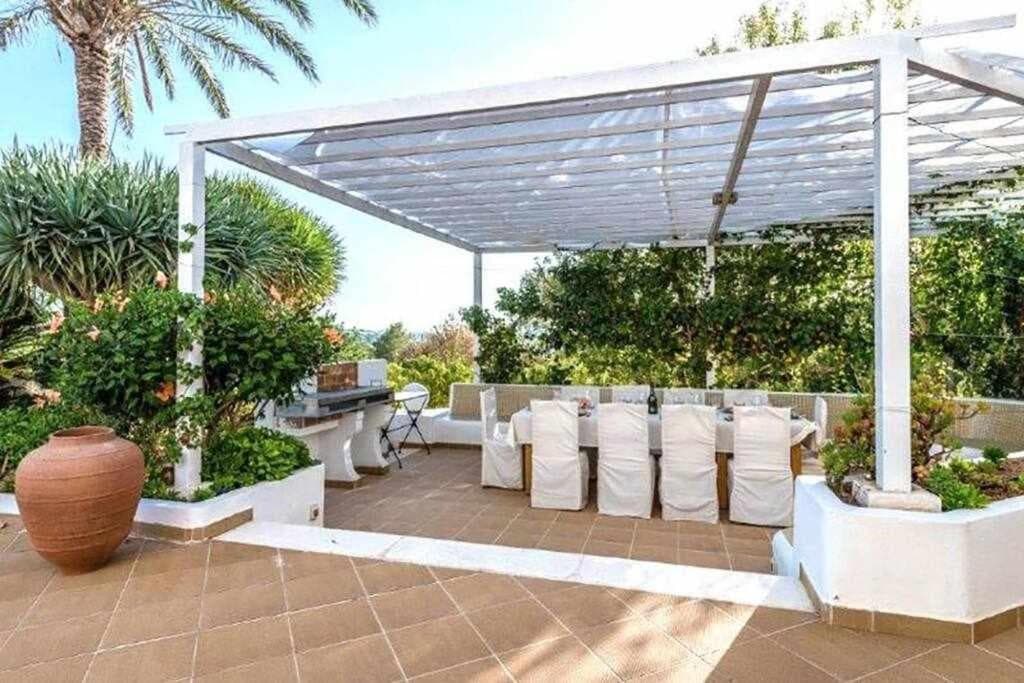 Splendida villa vicino al centro di Ibiza — 9